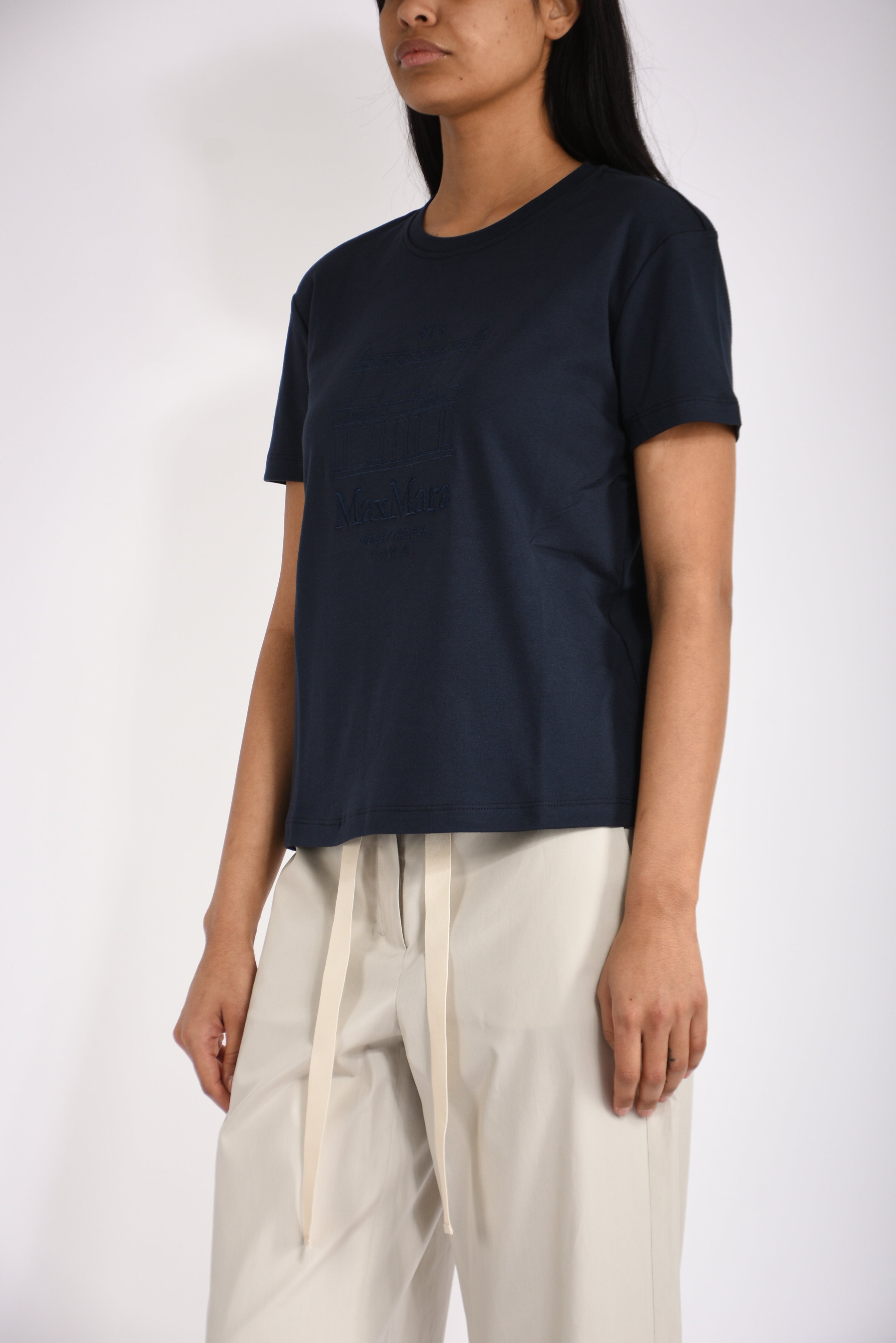 T-shirt in jersey con ricamo bella