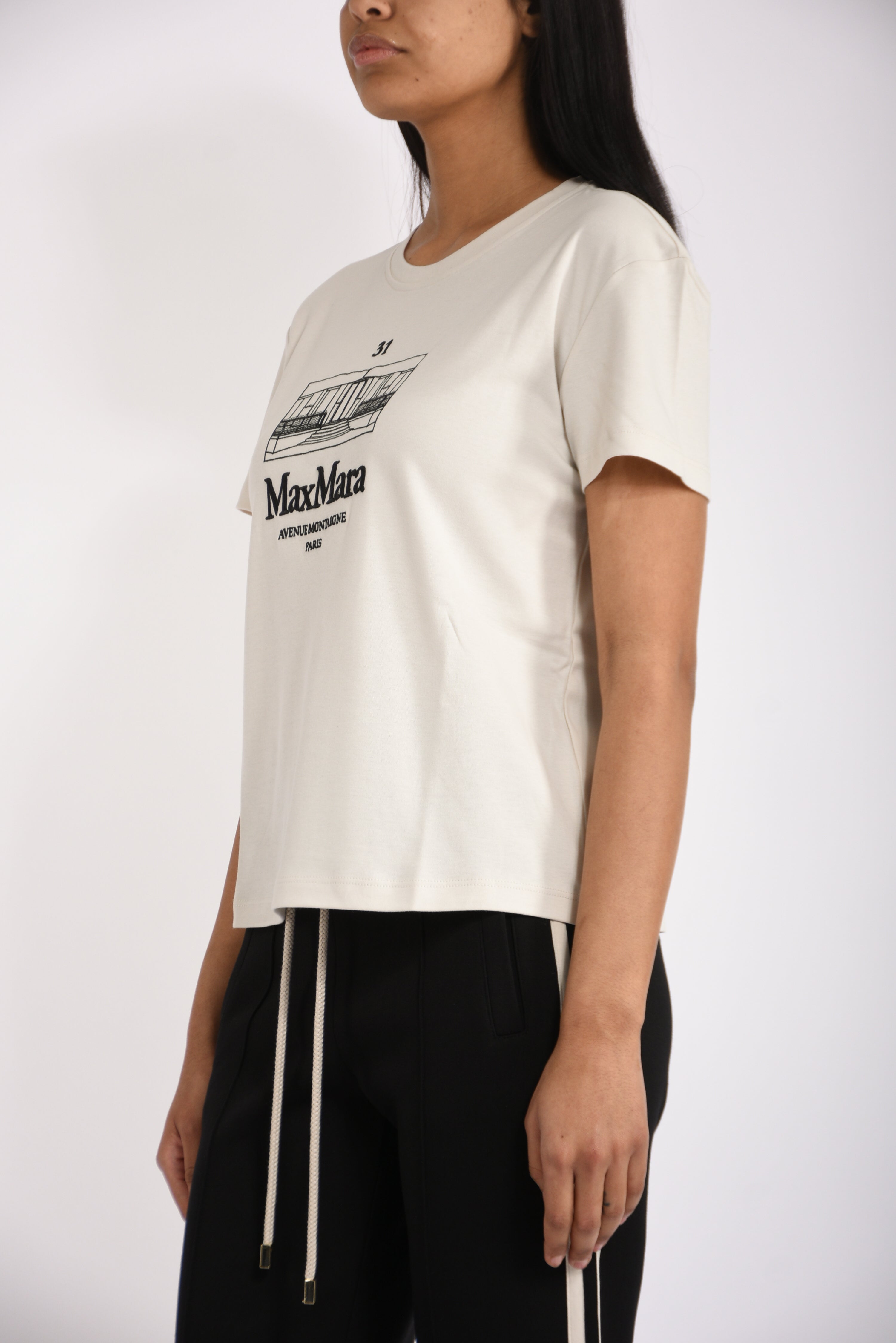 T-shirt in jersey con ricamo bella