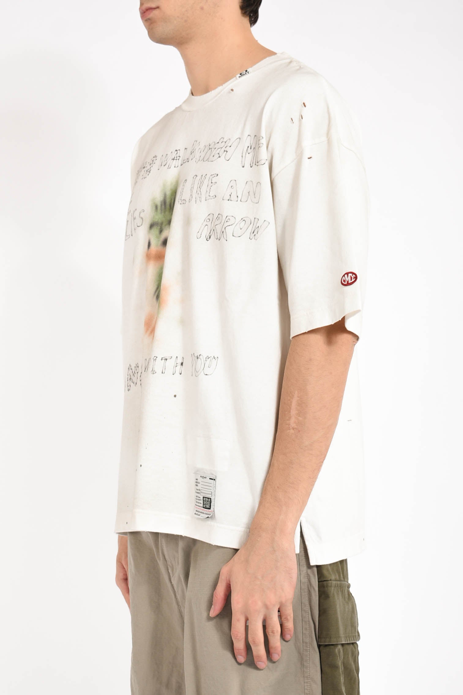 t-shirt leon print distressed