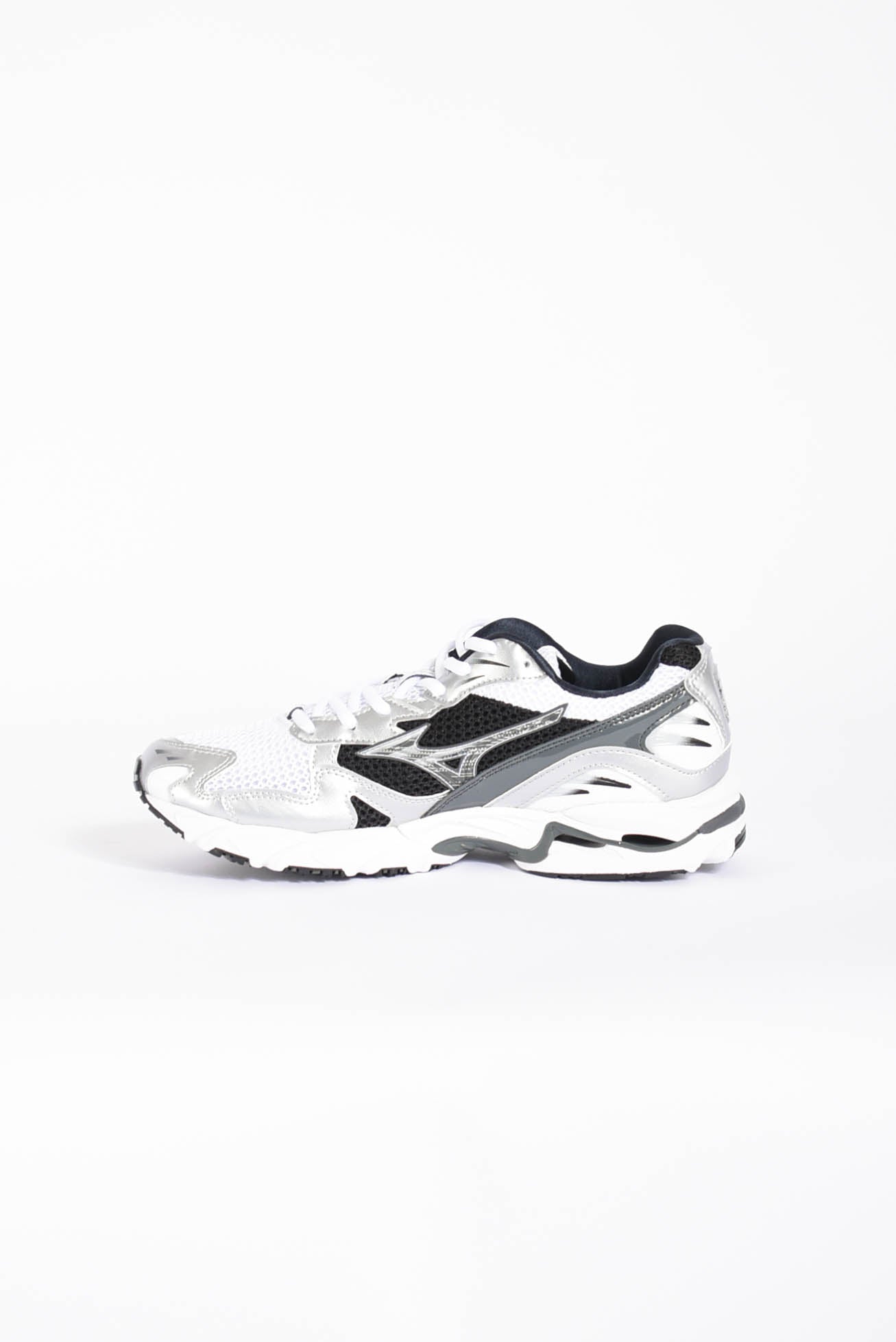 Sneakers wave rider 10