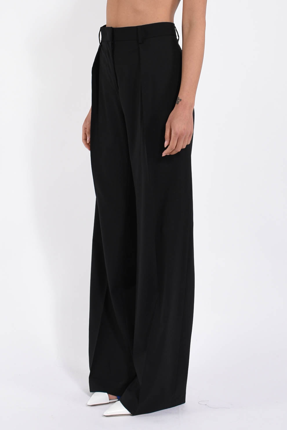 pantaloni dritti