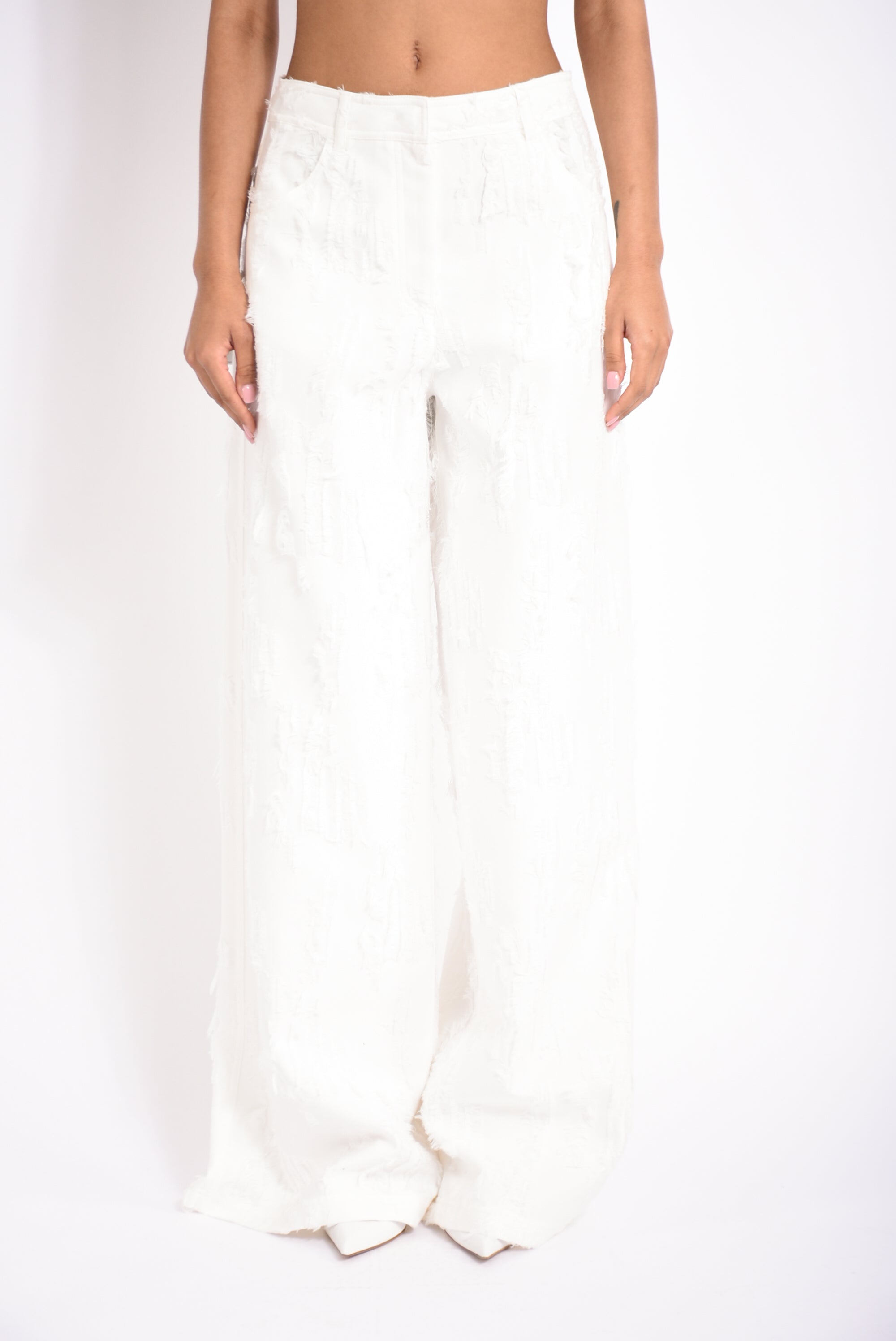 pantaloni a gamba larga sfrangiati