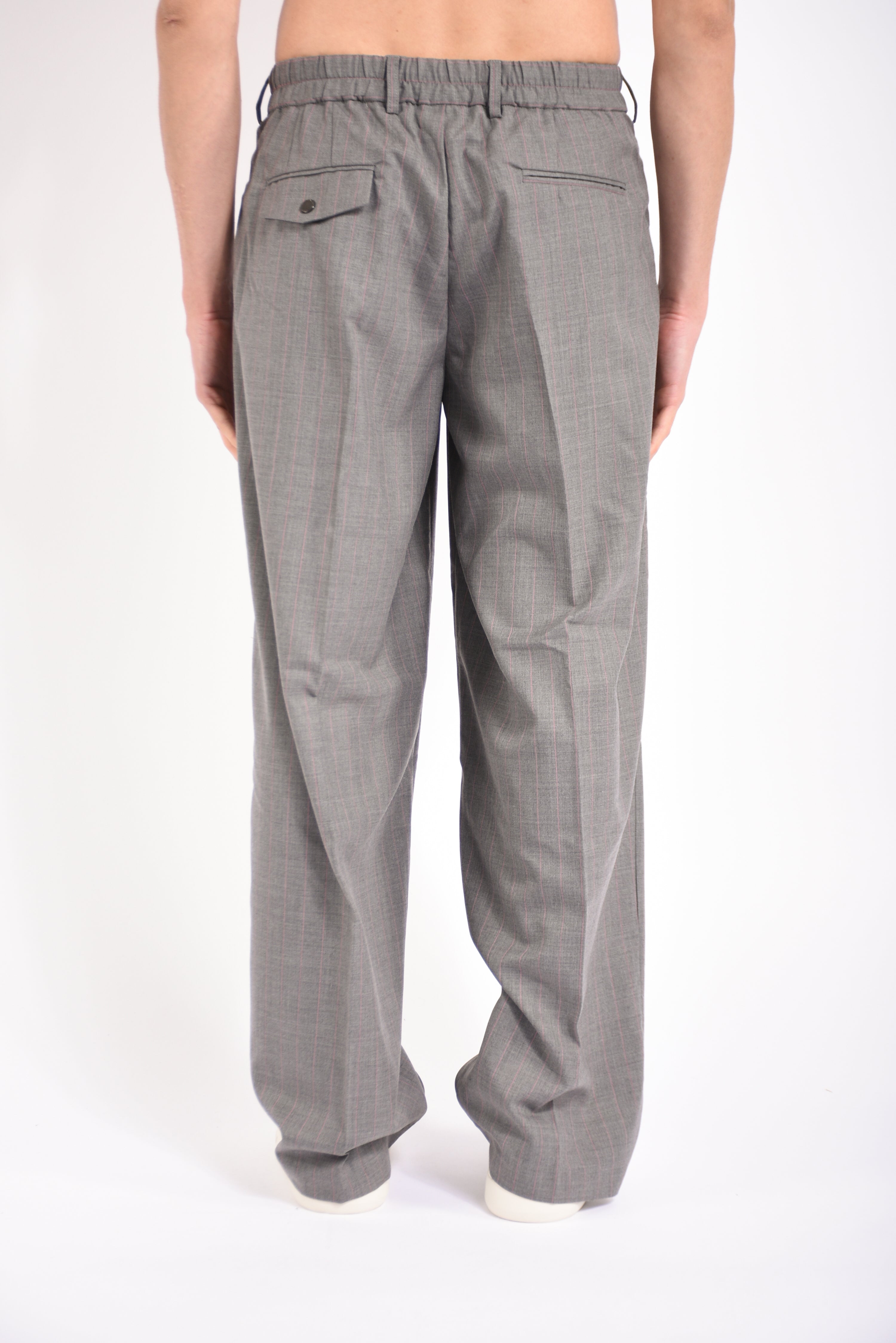 pantaloni pinstripes