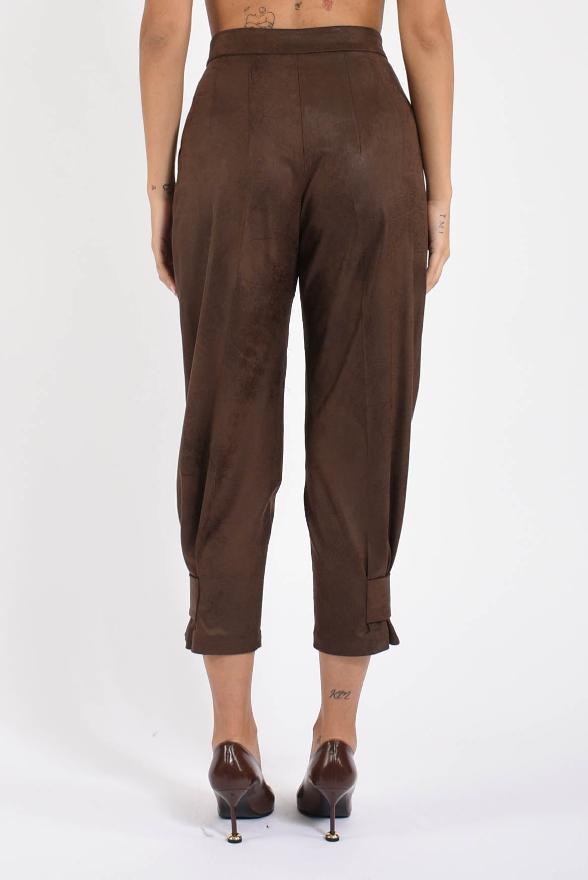 pantaloni in ecopelle