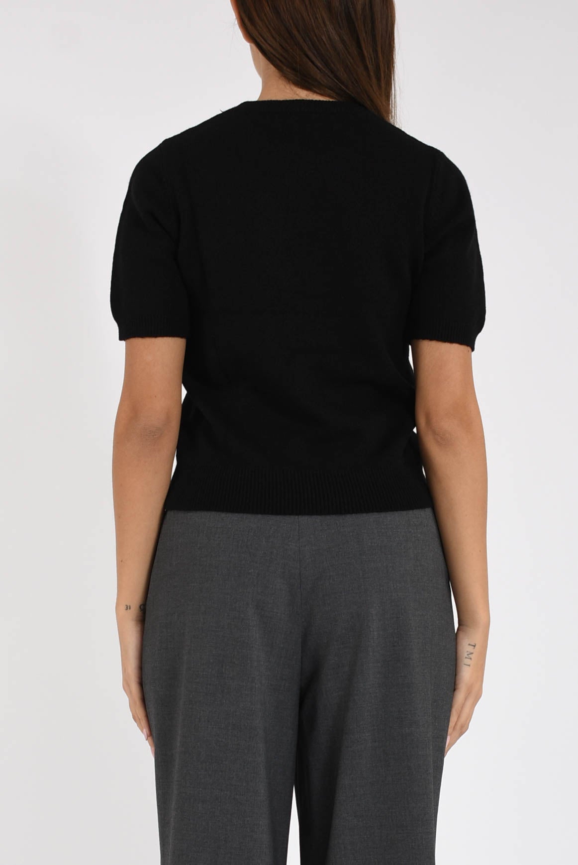 maglia in lana con dettaglio rosa