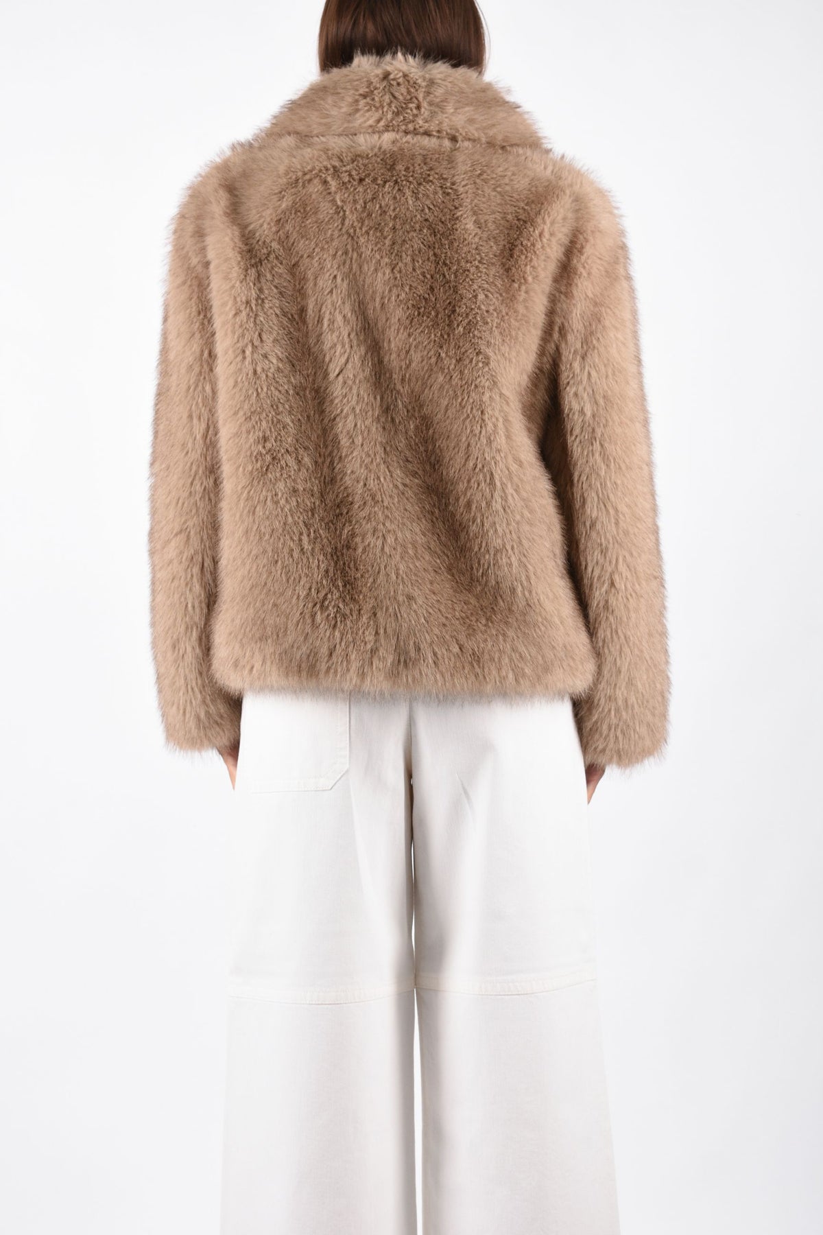 Cappotto corto dalla texture soffice SMMALCE 2629456011600