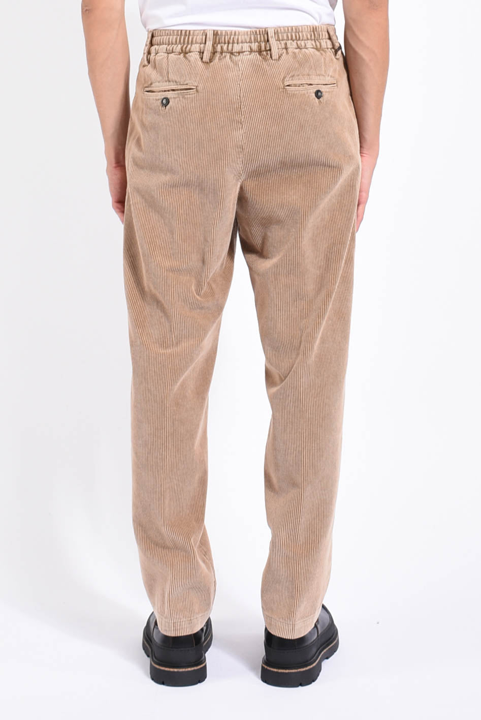Pantaloni rudy in velluto a coste