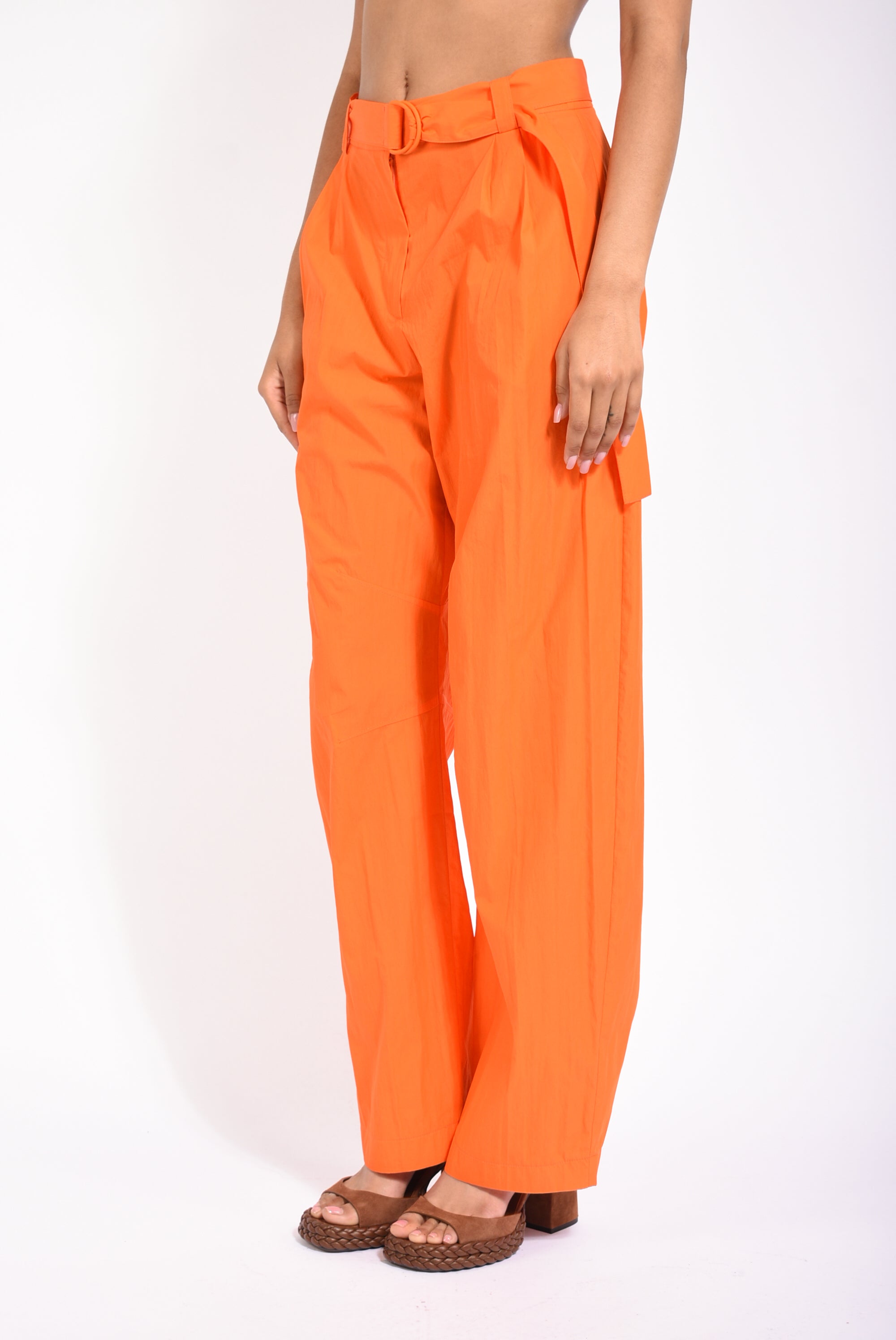 Pantaloni ampi in cotone