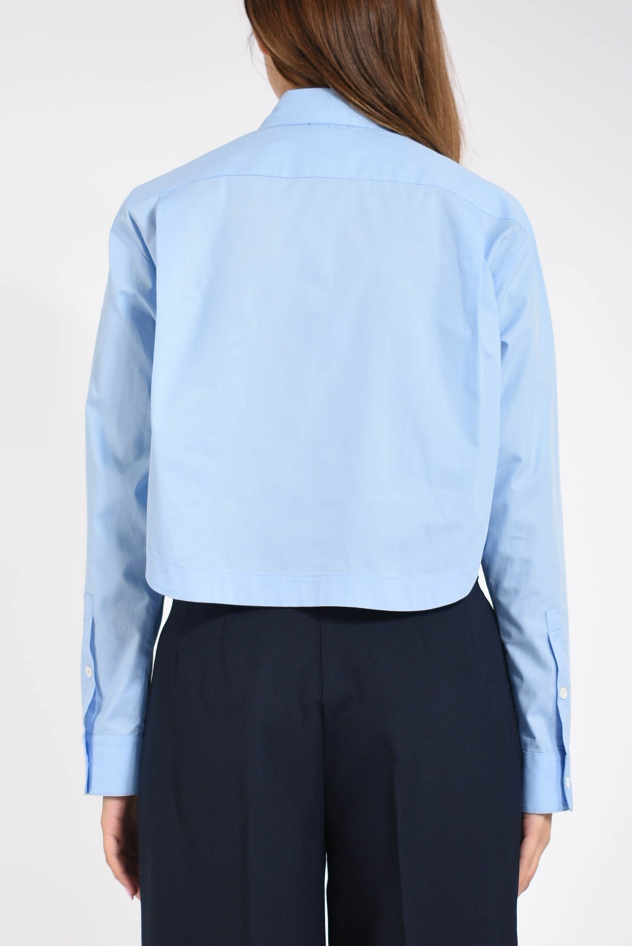 Camicia cropped con applicazioni