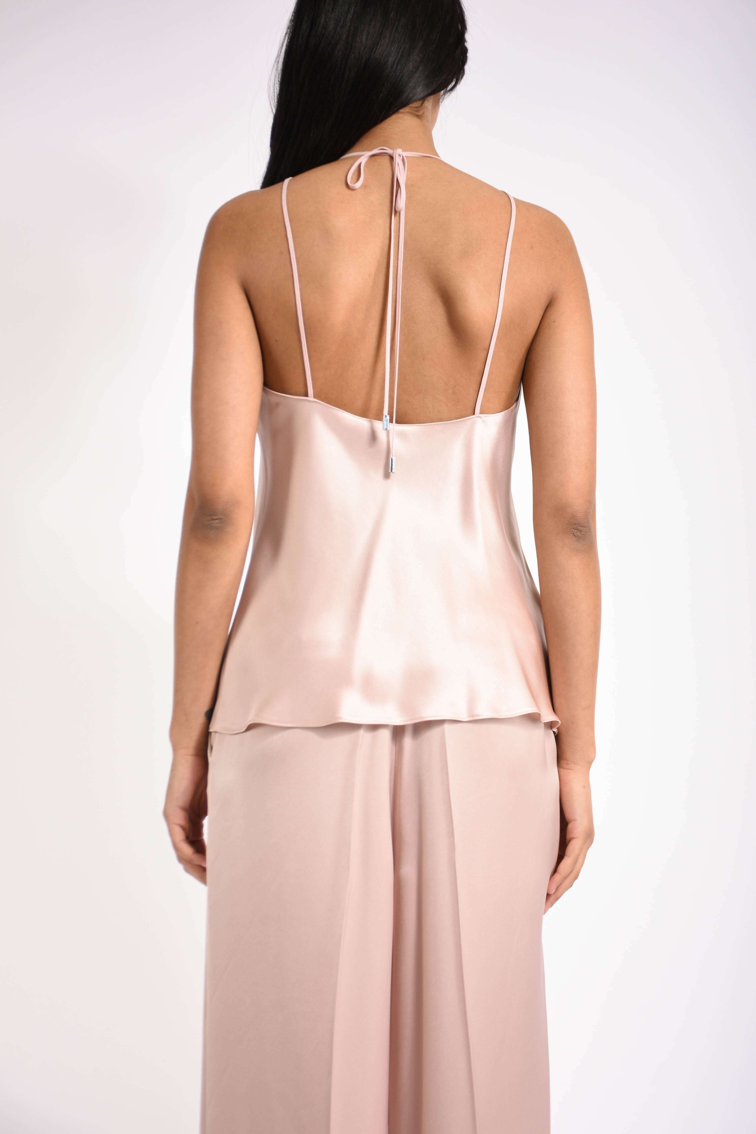 Top in satin con scollo all'americana carota