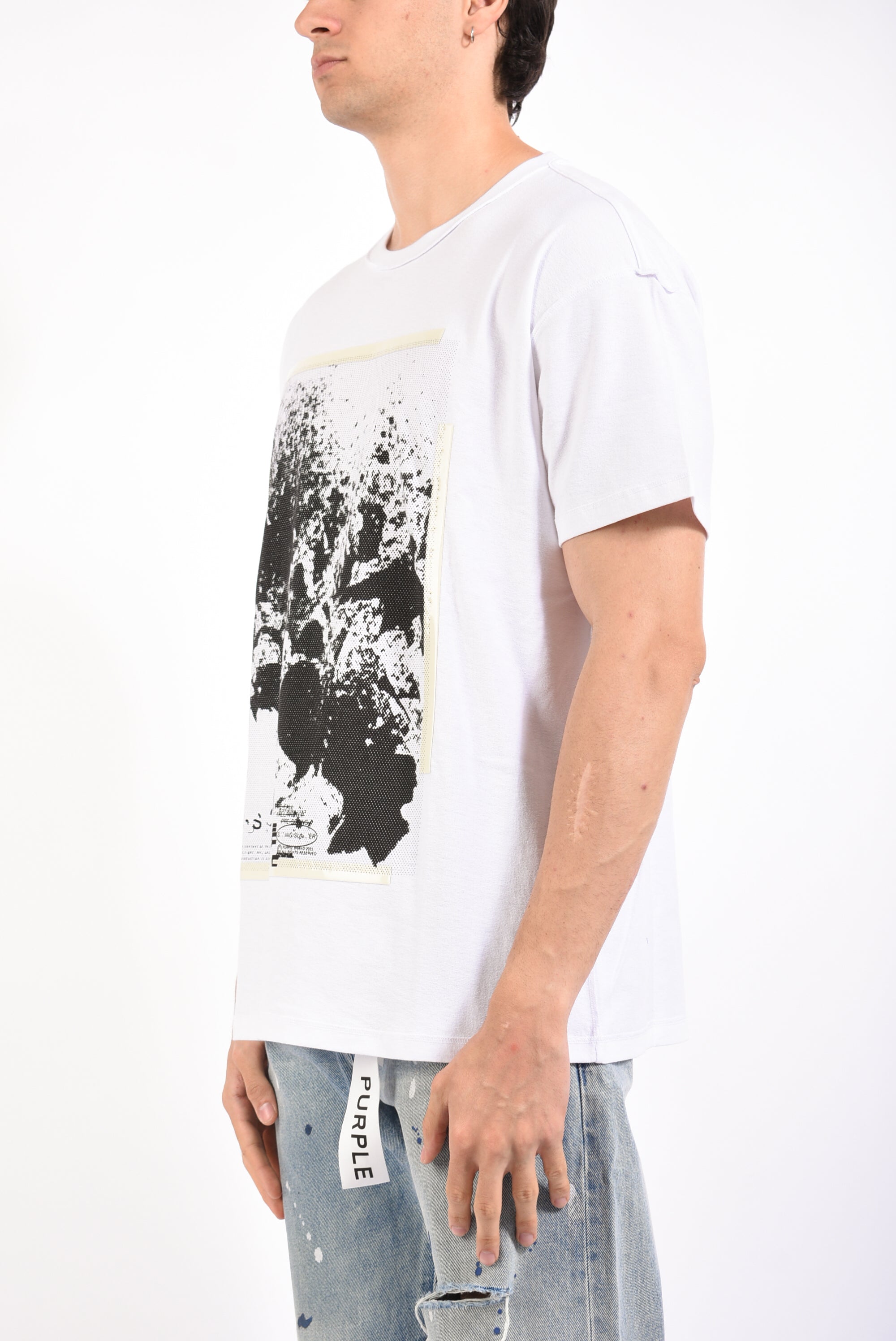 T-shirt textured