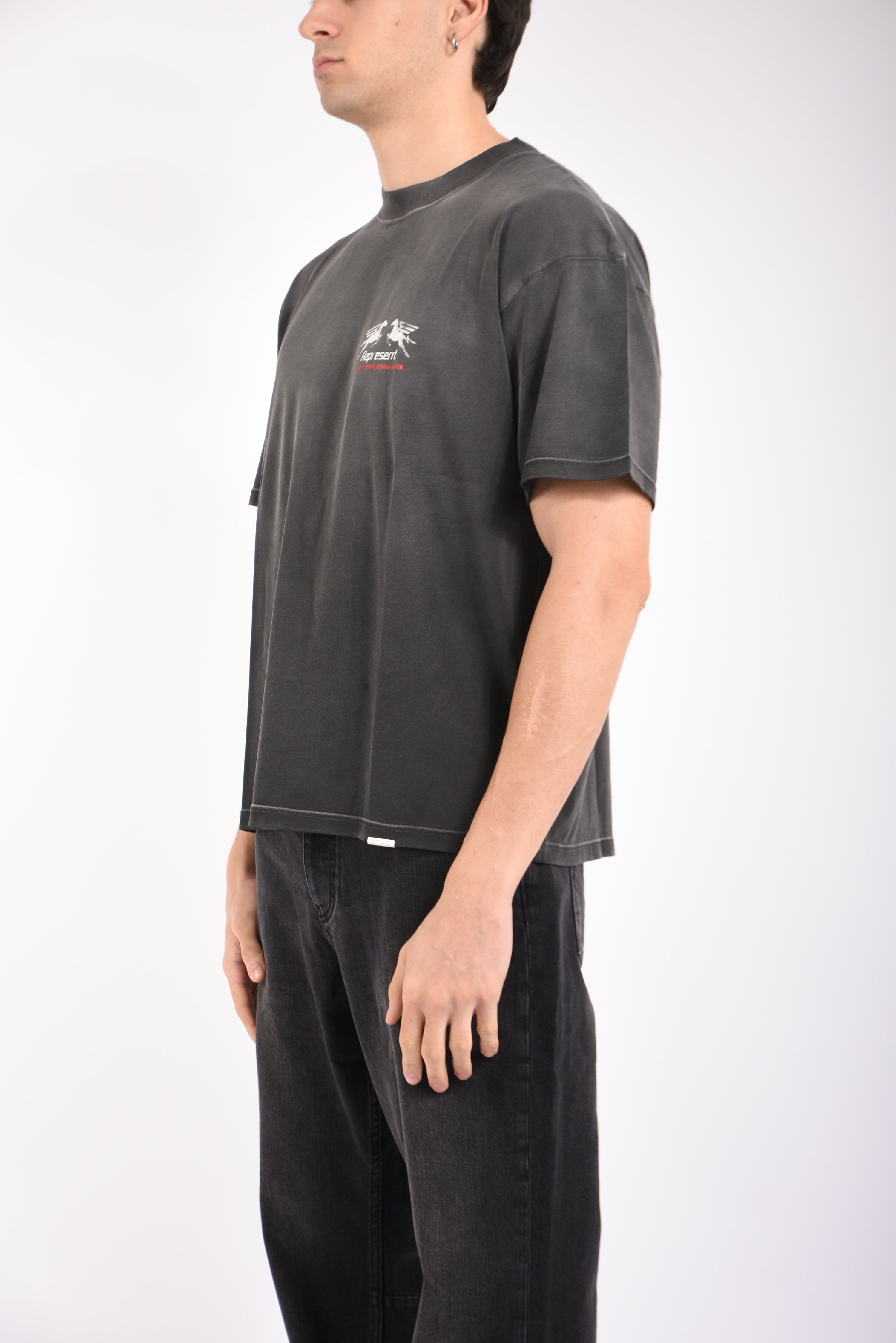 T-shirt 24 HOUR SERVICE