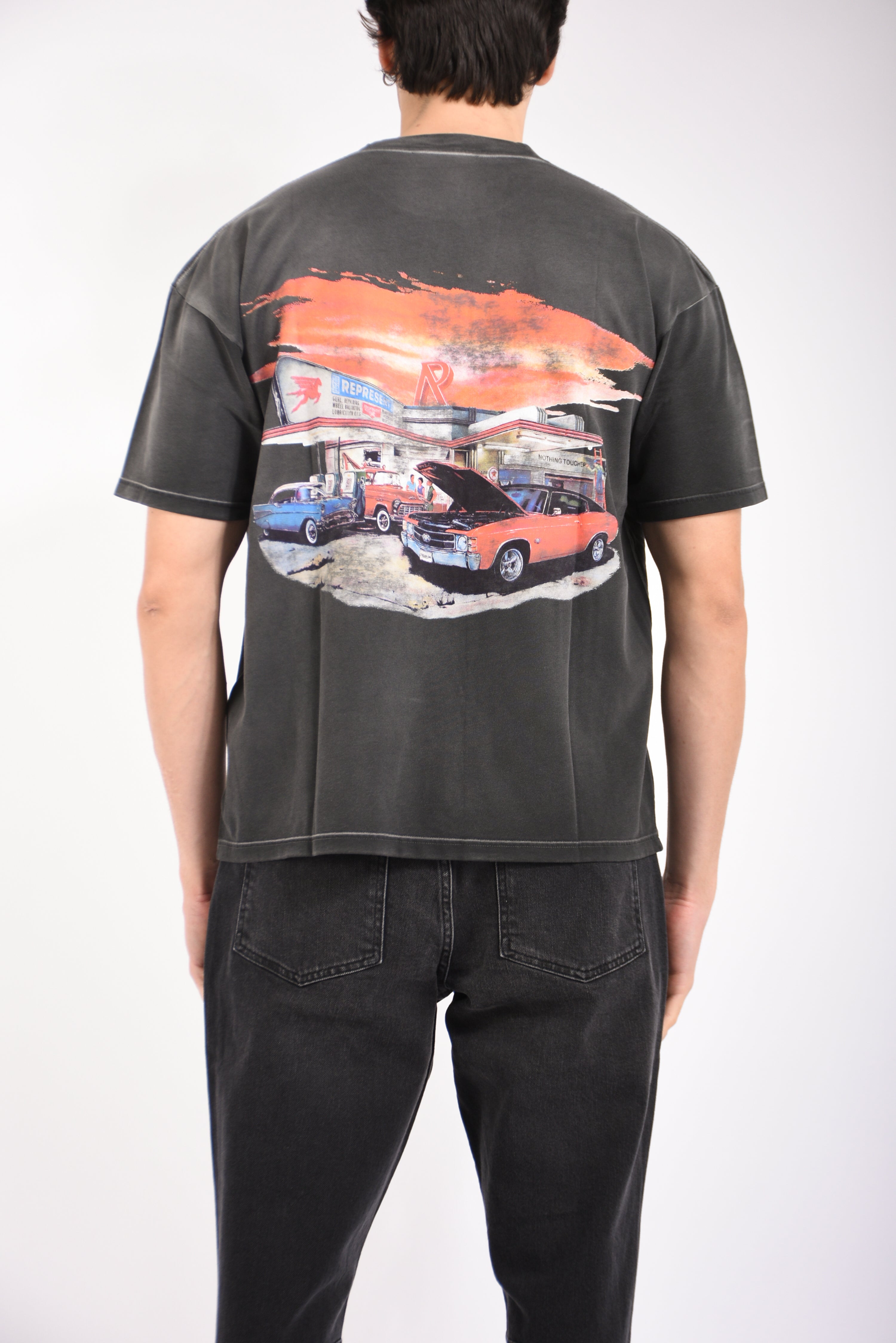 T-shirt 24 HOUR SERVICE
