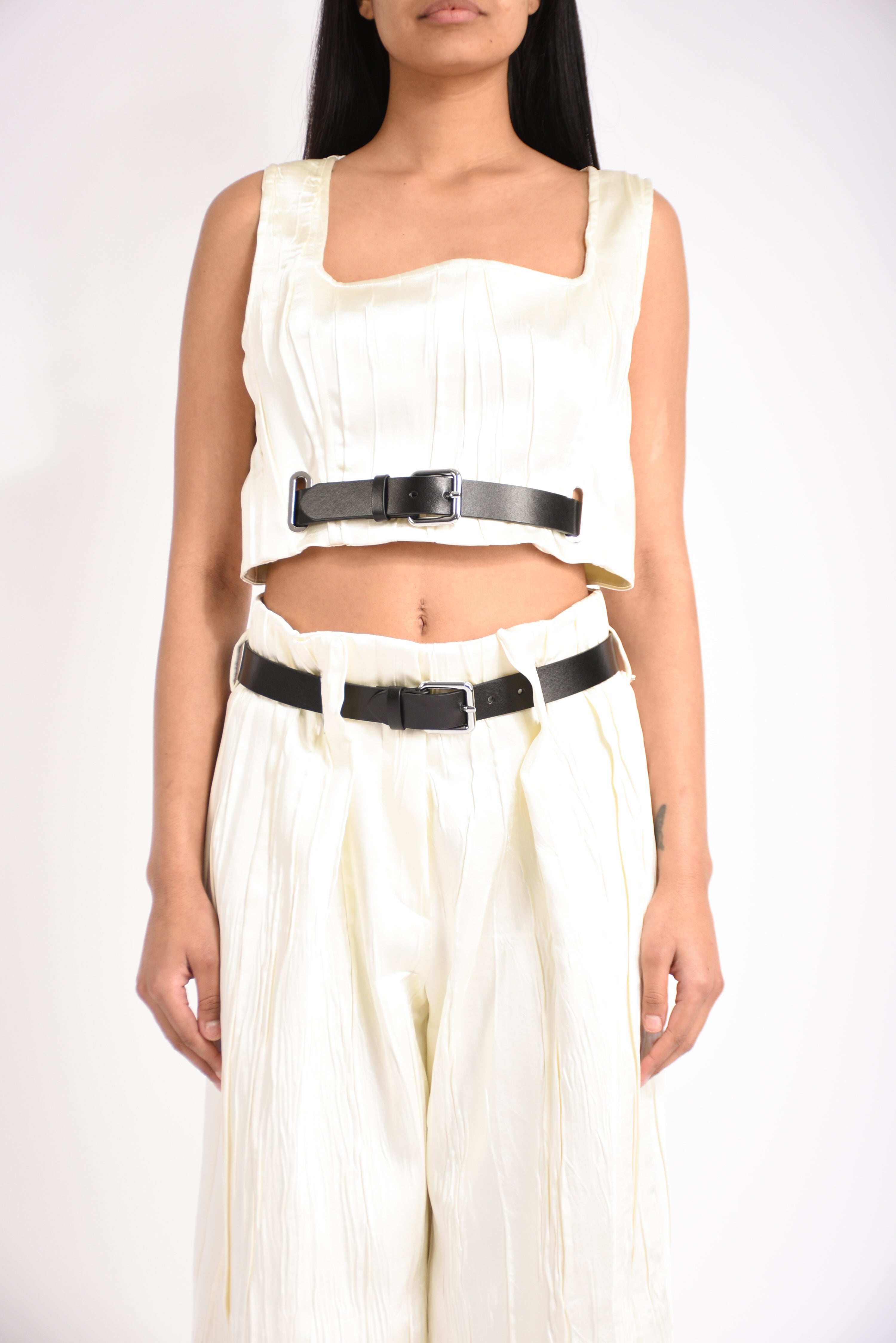 top smanicato in raso zigrino