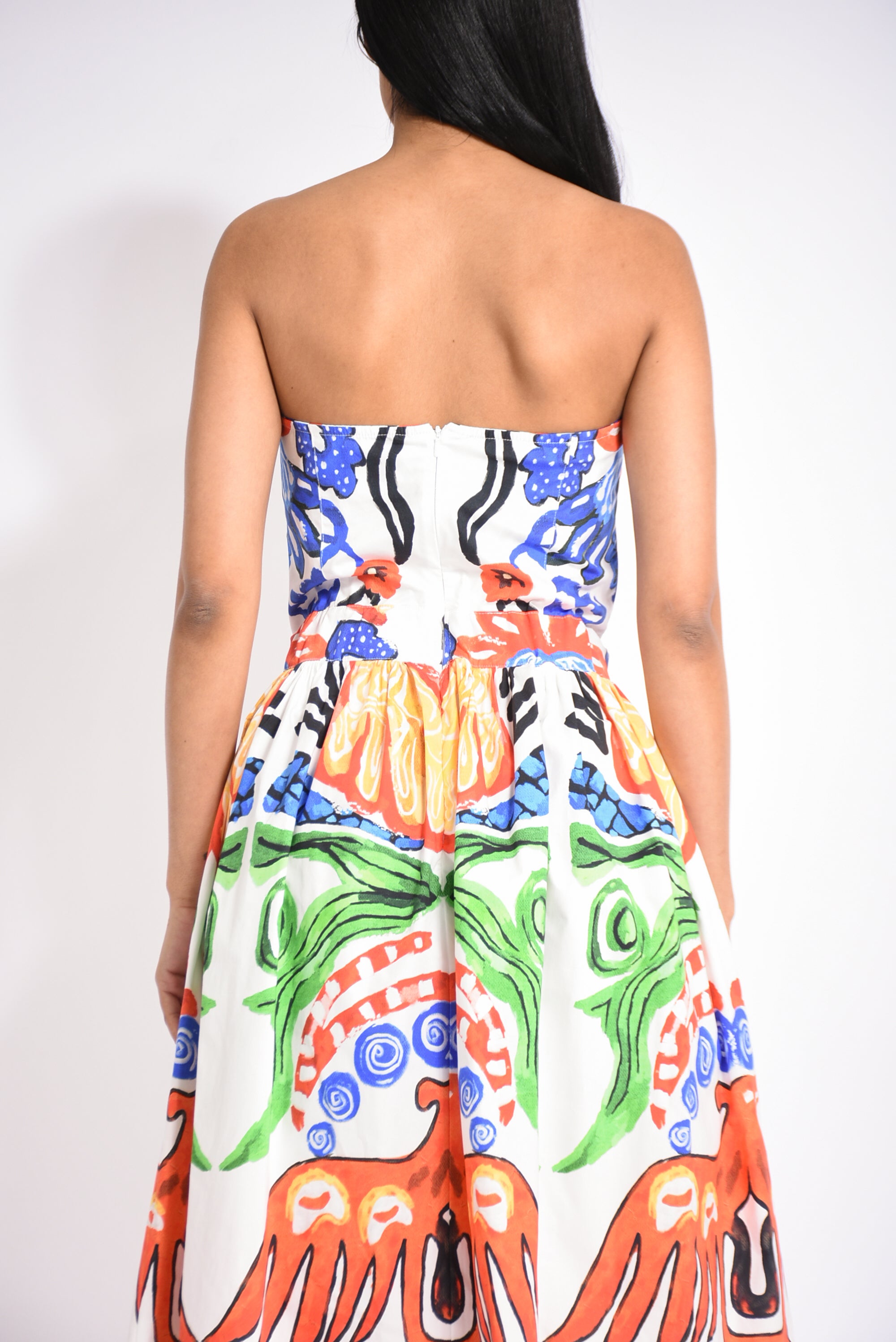 abito lungo a bustier a fantasia