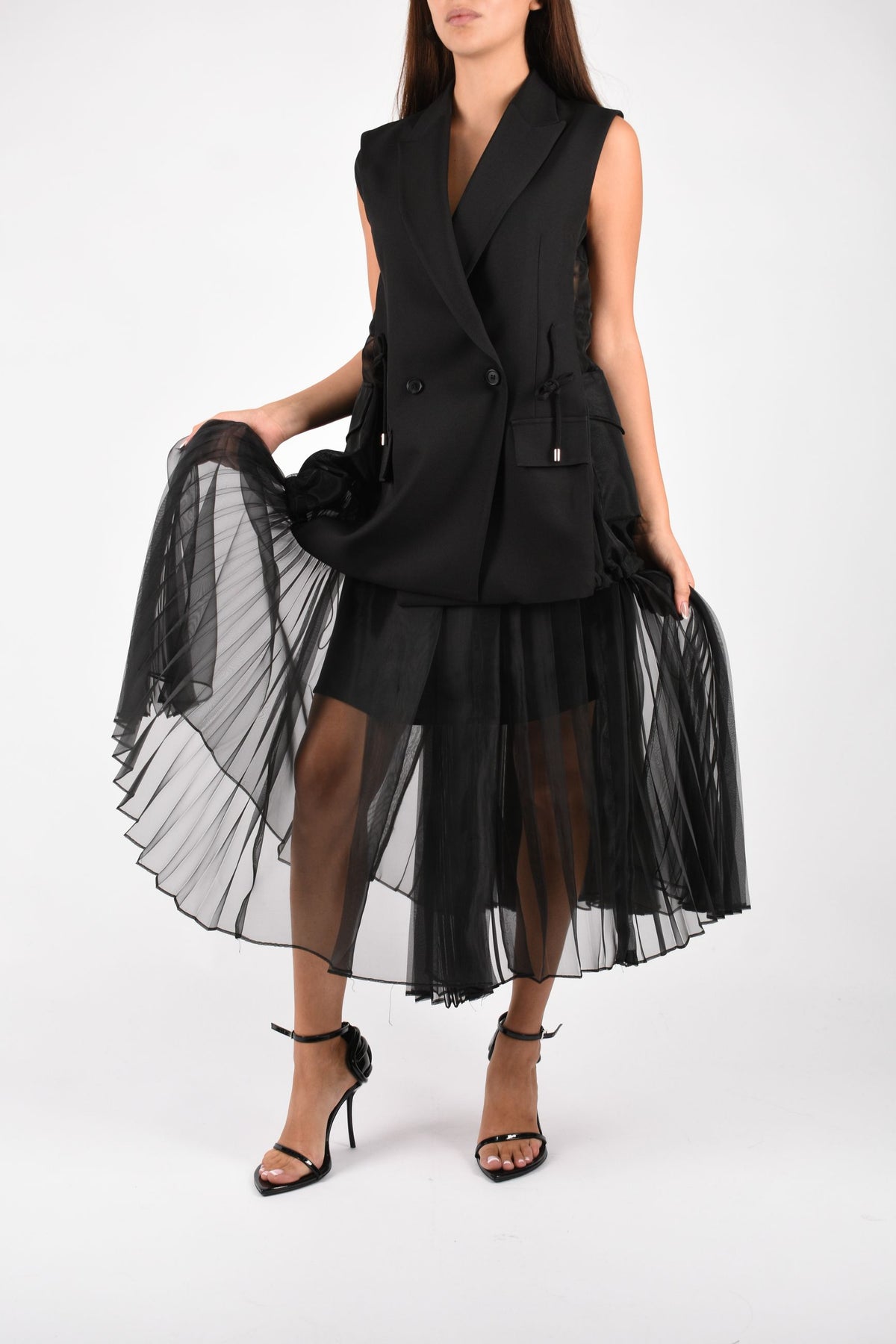 GONNA IN ORGANZA
