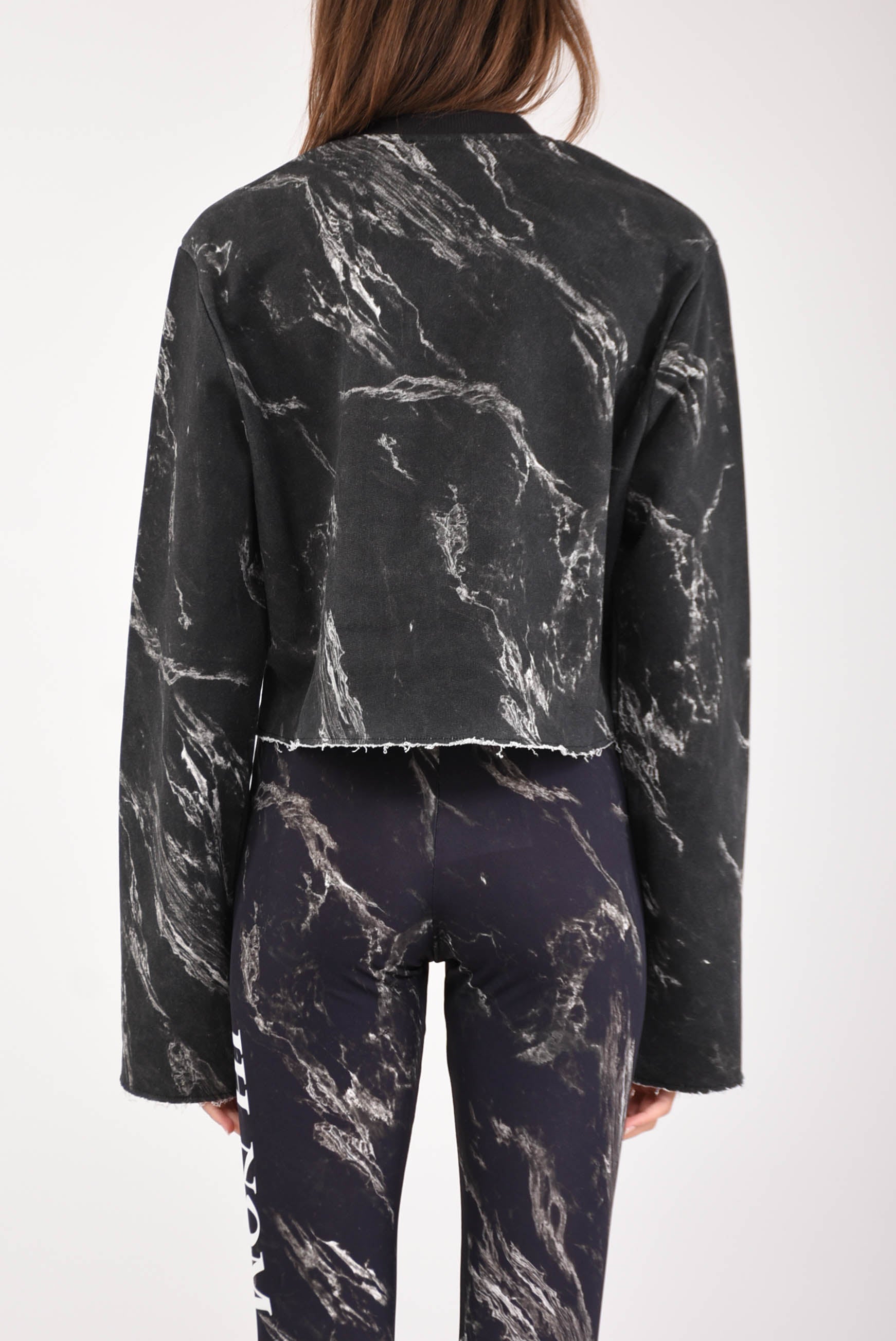 IH NOM UH NIT Sweatshirt cropped marble all over printed whit logo