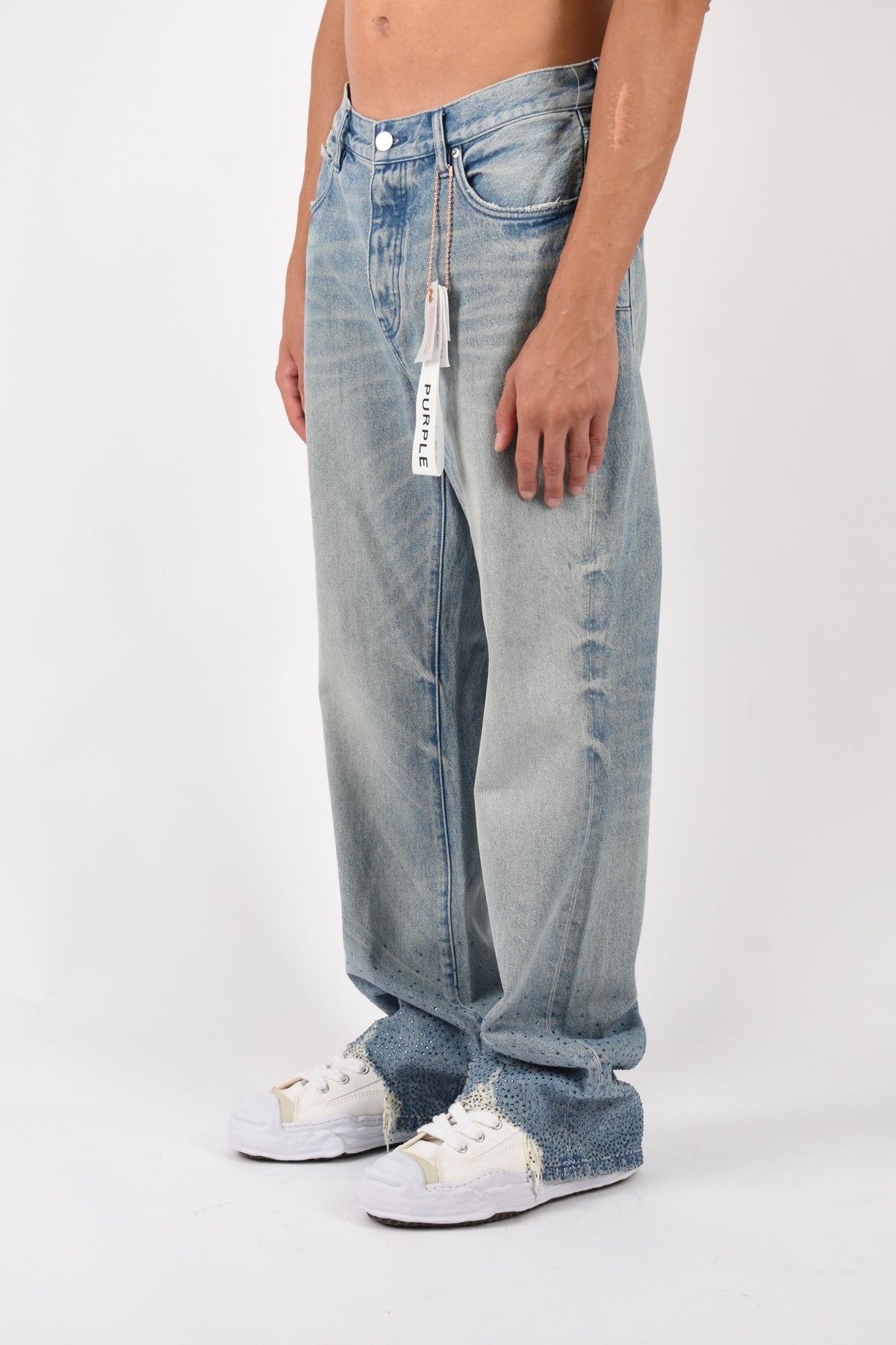 Jeans bootcut con applicazioni
