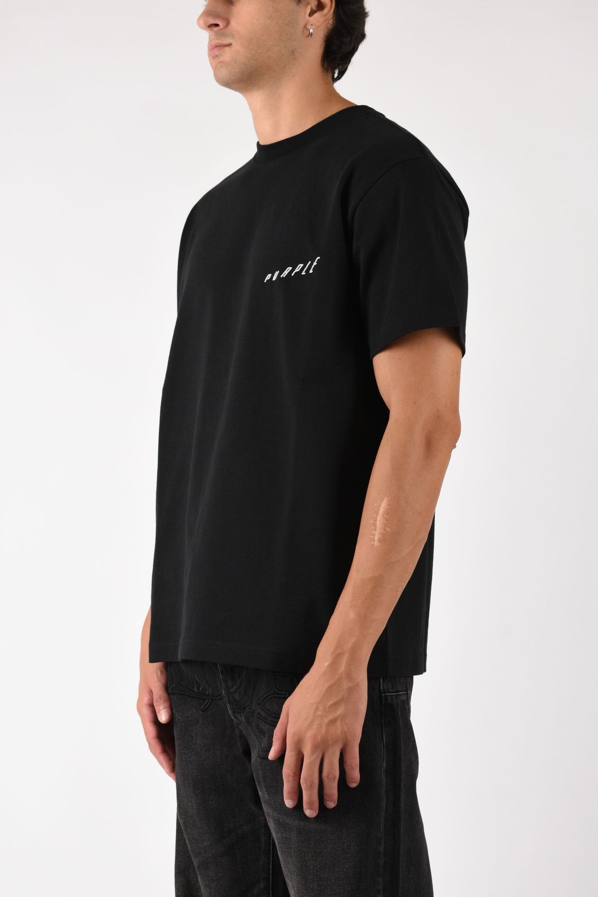 T-shirt con applicazioni
