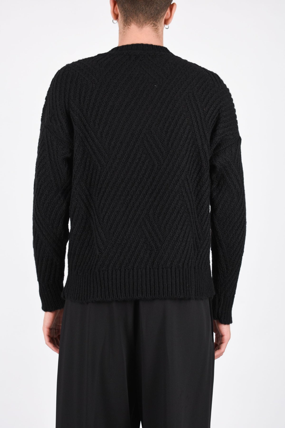 Maglia girocollo in lana DA127M037