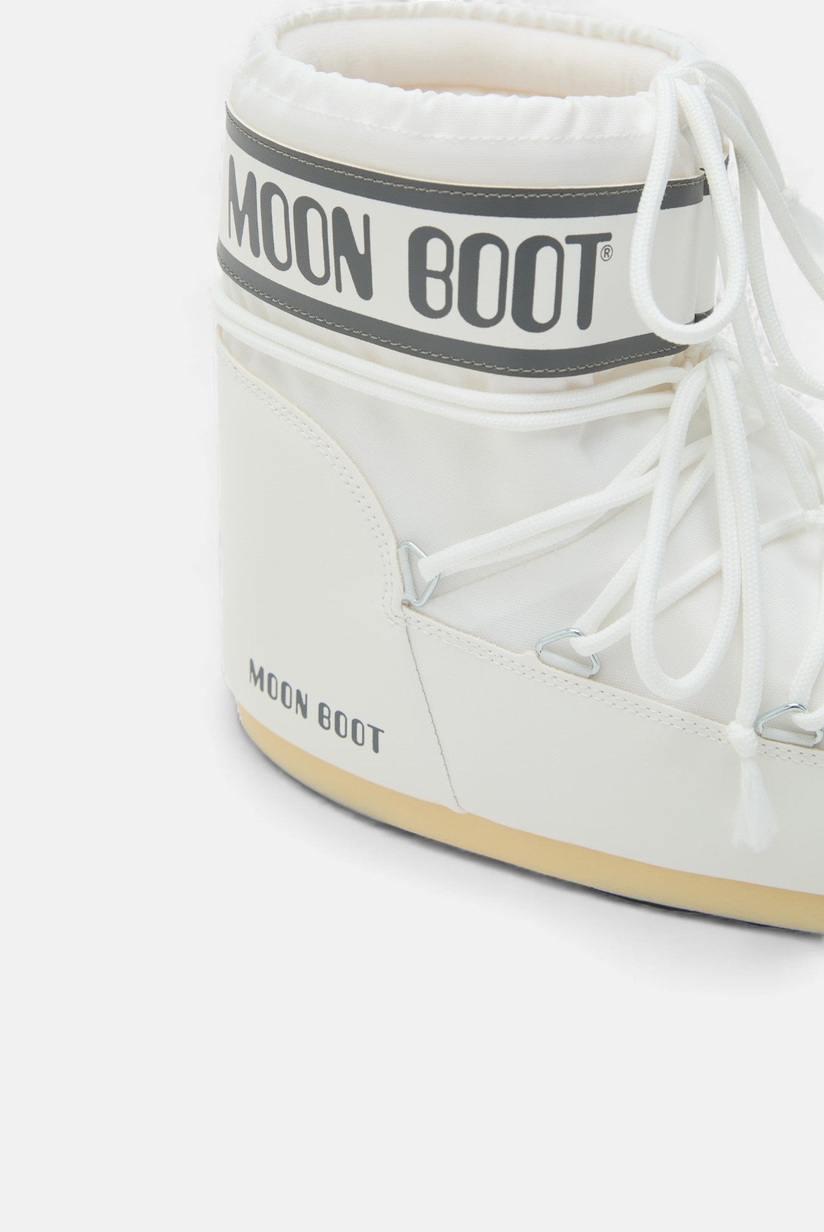 stivai icon low nylon