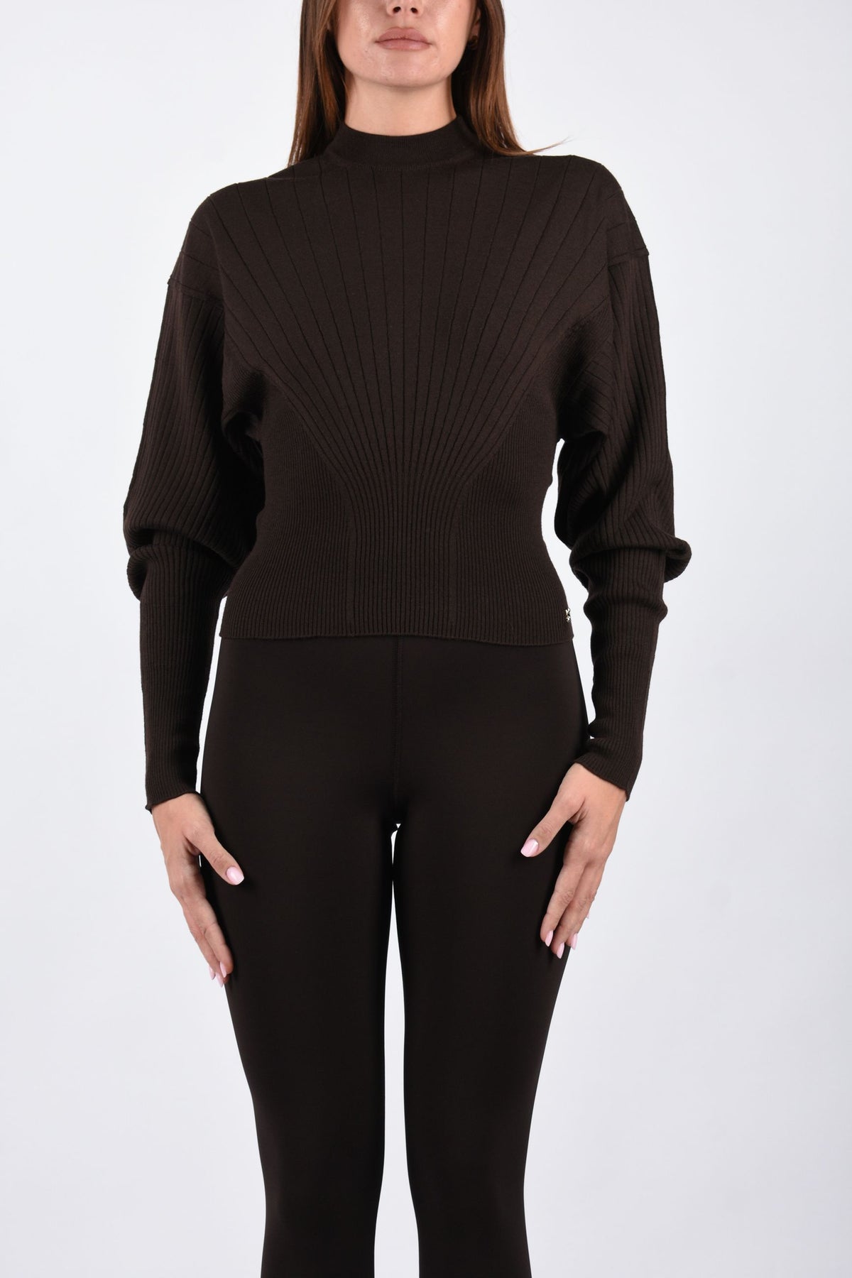 Maglia sagomata in pura lana  LATINO 2622366162