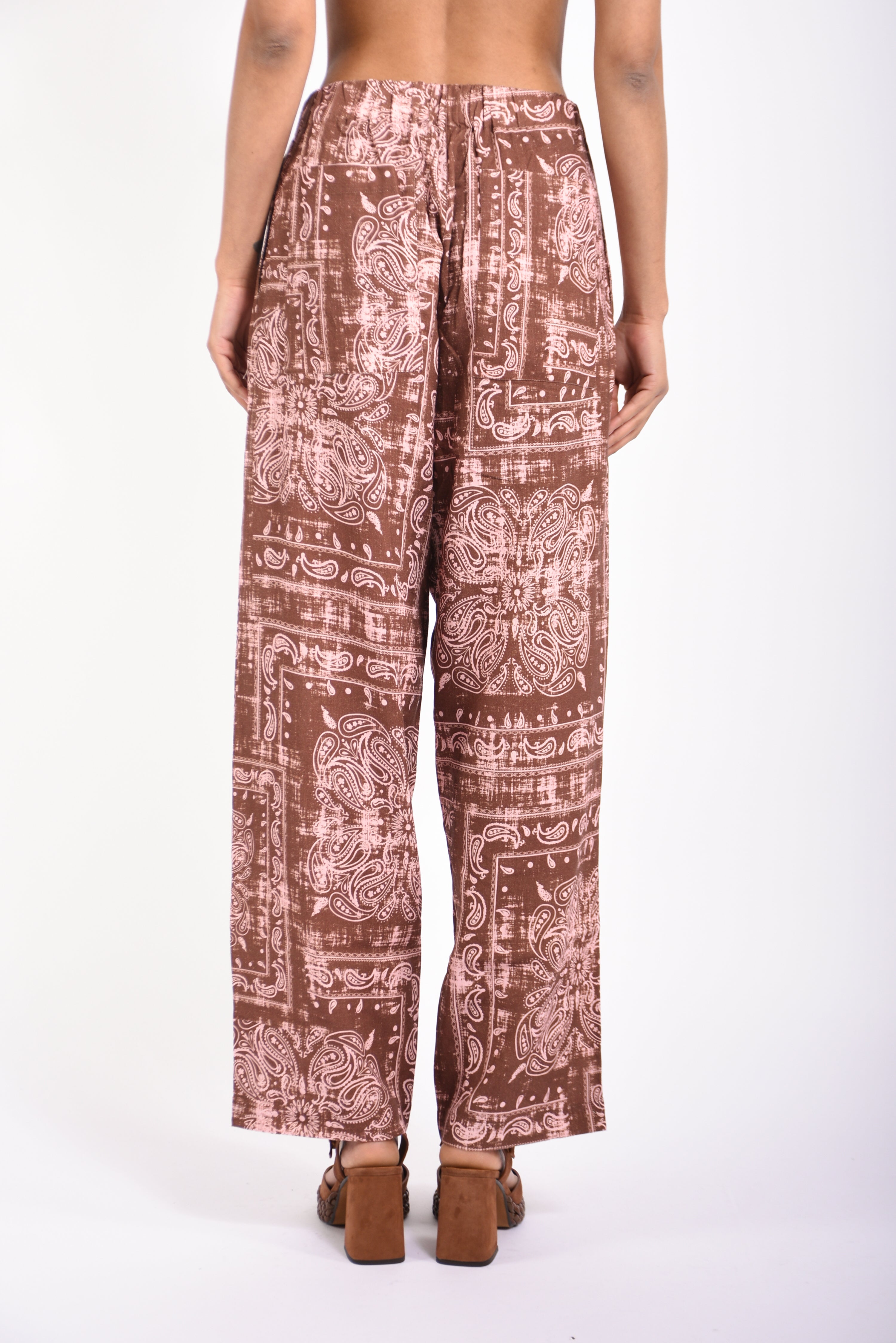 pantaloni in misto lino