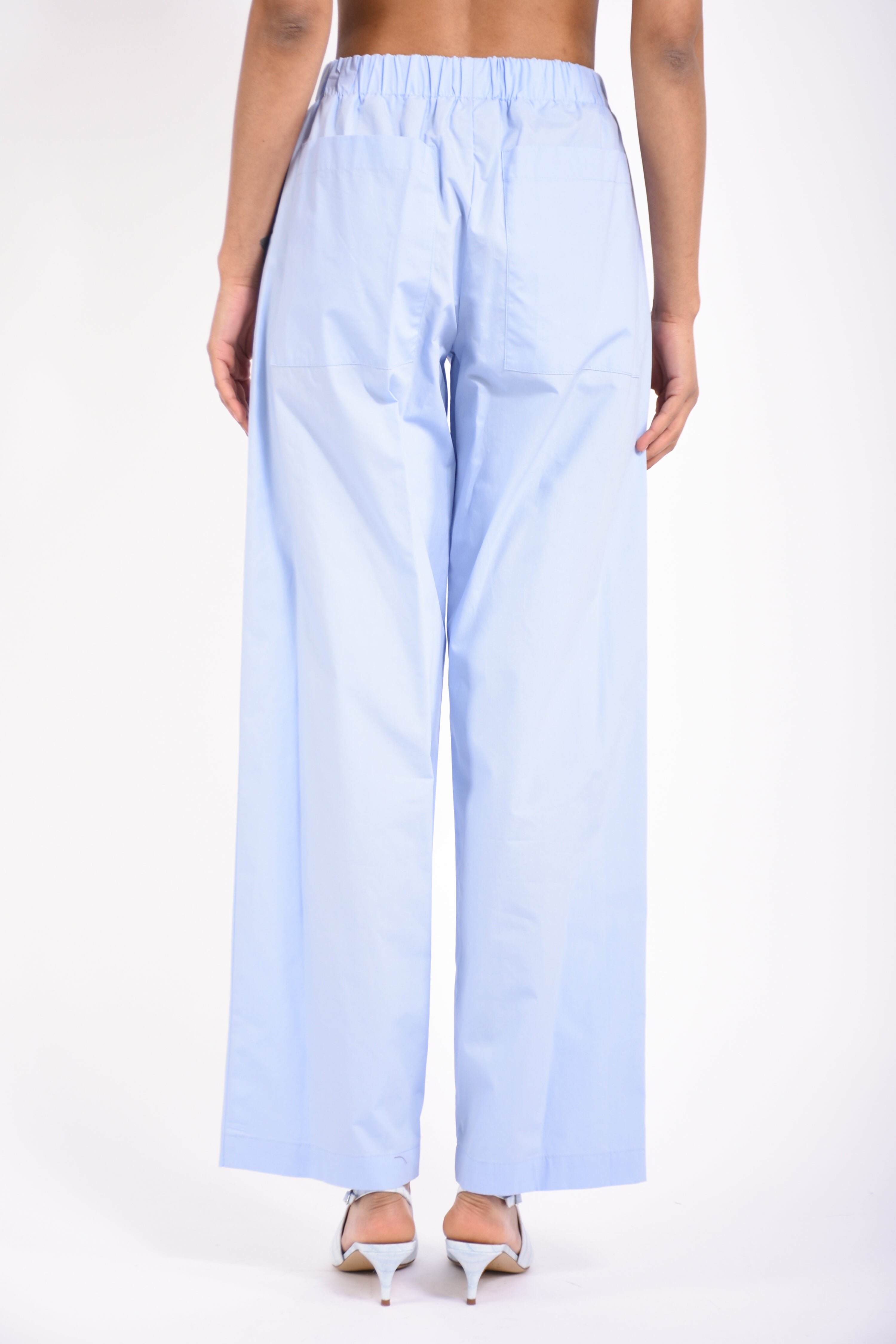 pantaloni in cotone con applicazioni