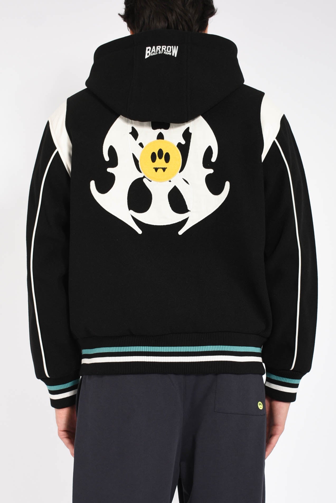 Bomber con ricamo in lana