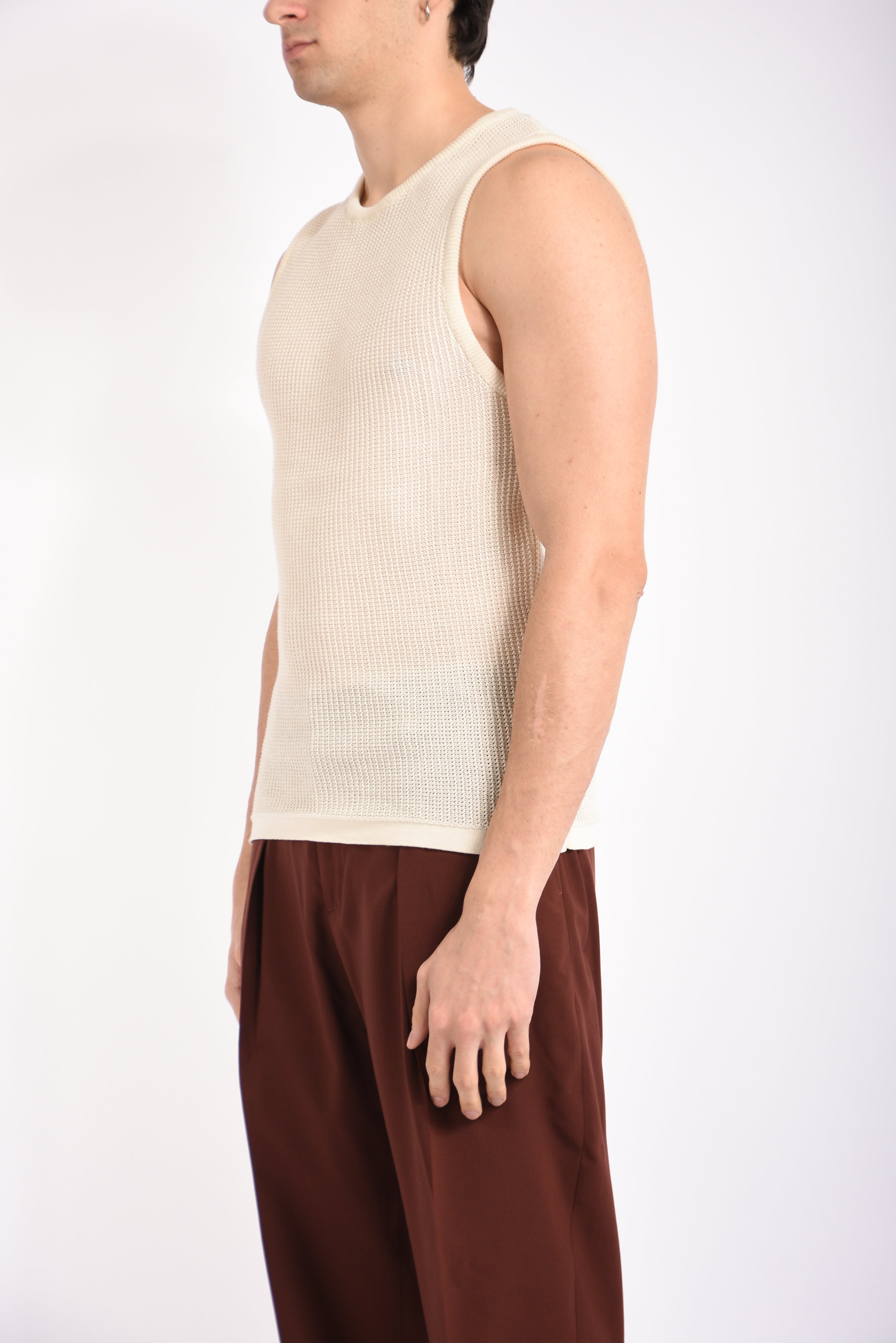 Canotta traforata in cotone