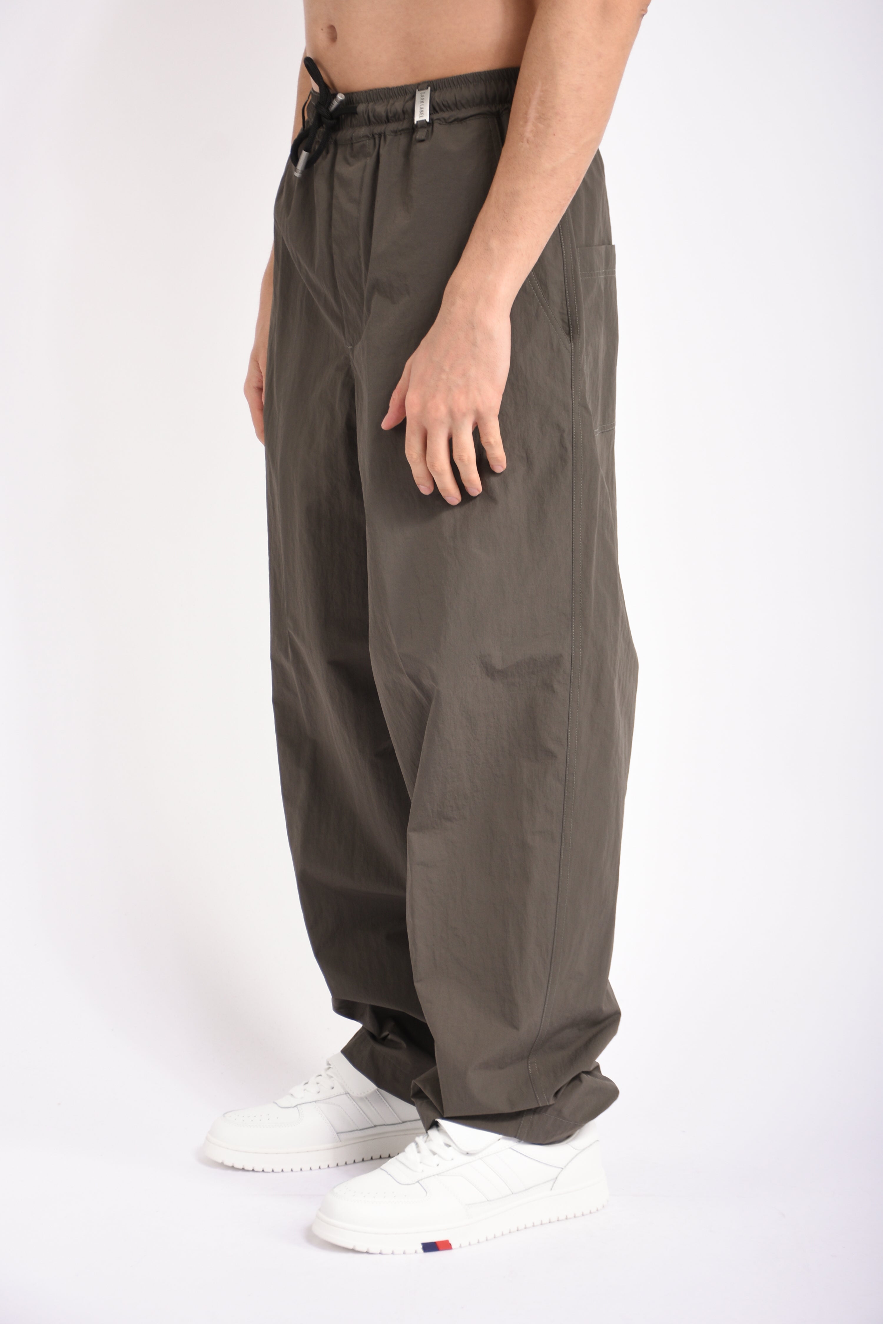 Pantaloni fondo largo in popeline