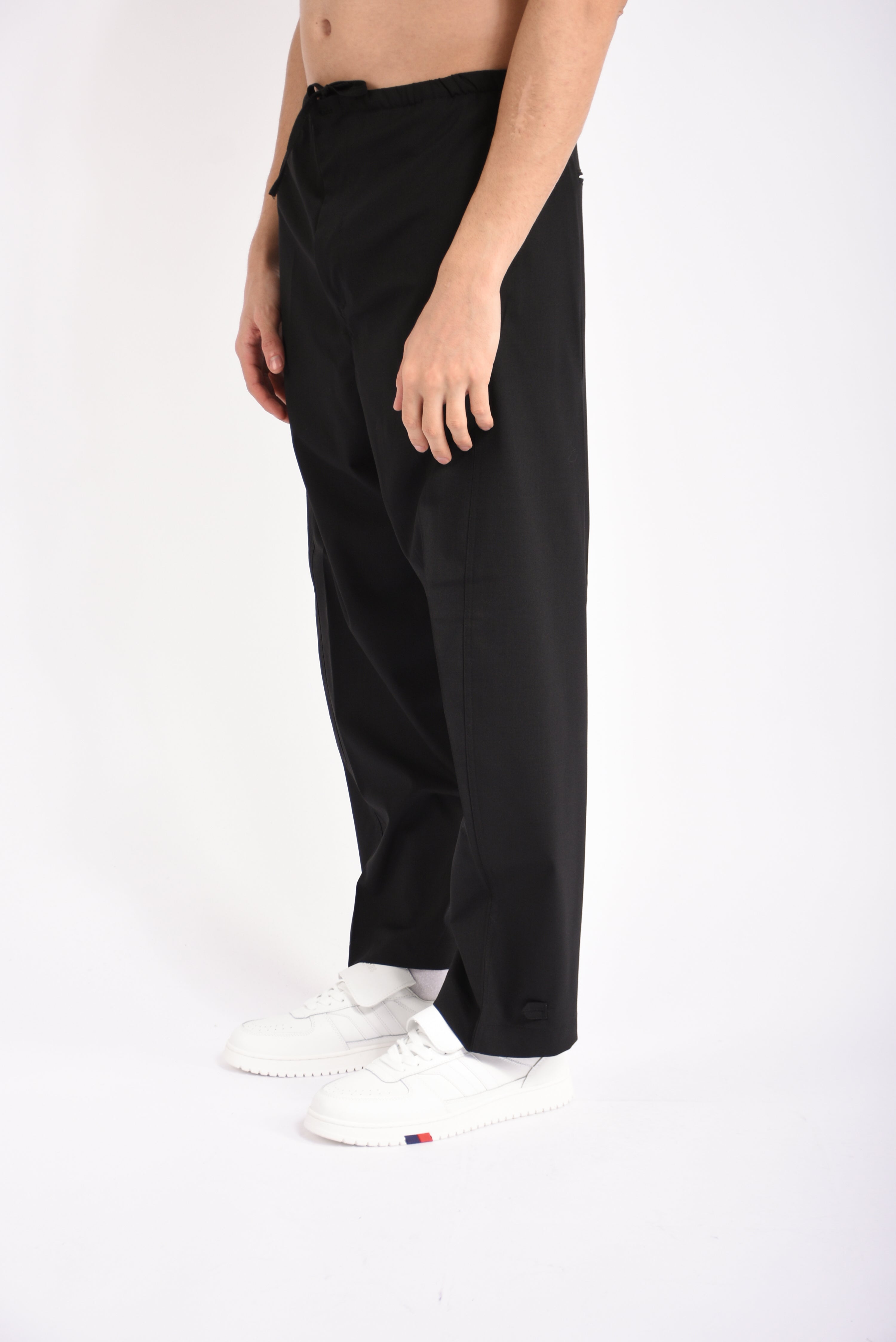 Pantaloni ballon in fresco lana