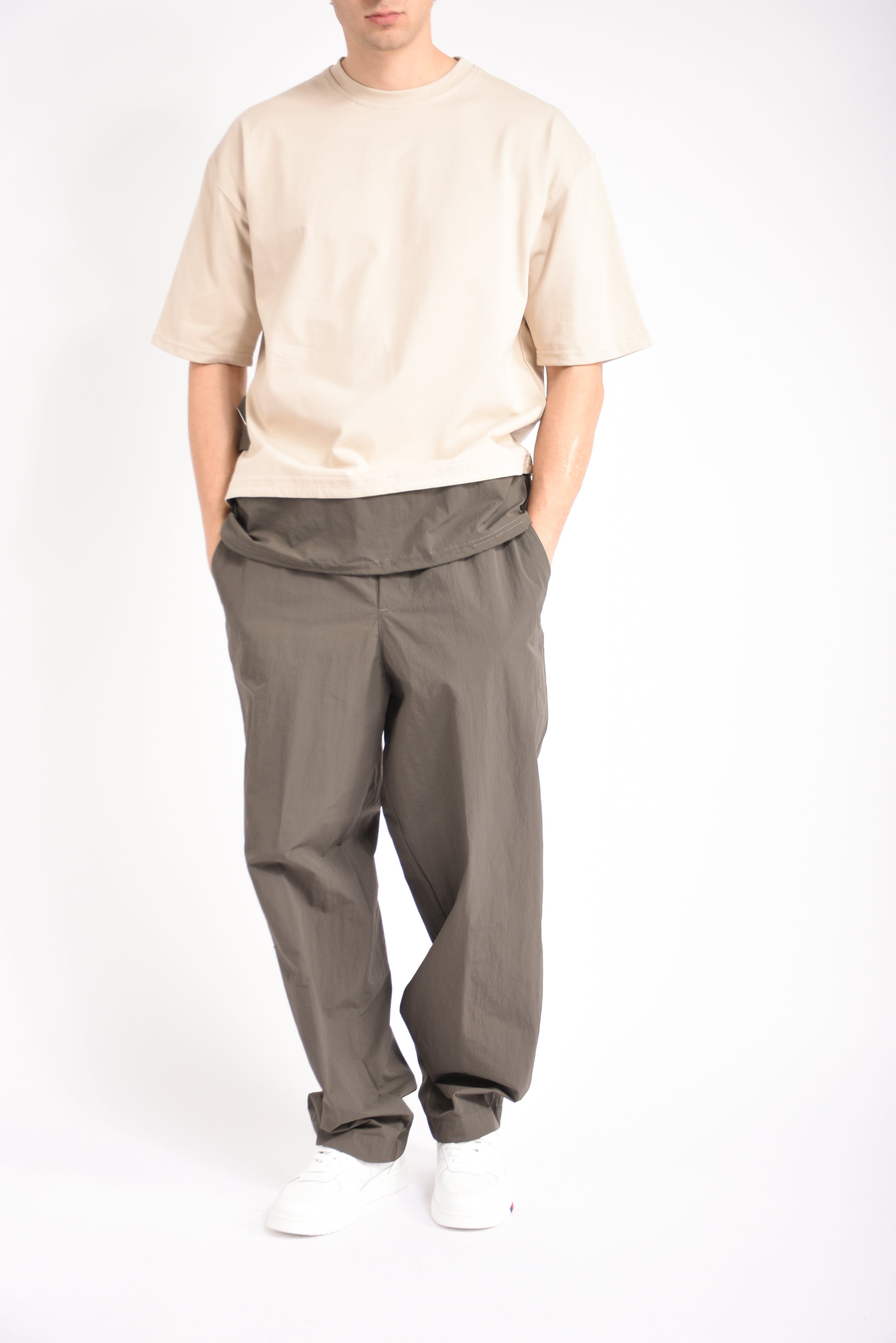 T-shirt con dettaglio in popeline