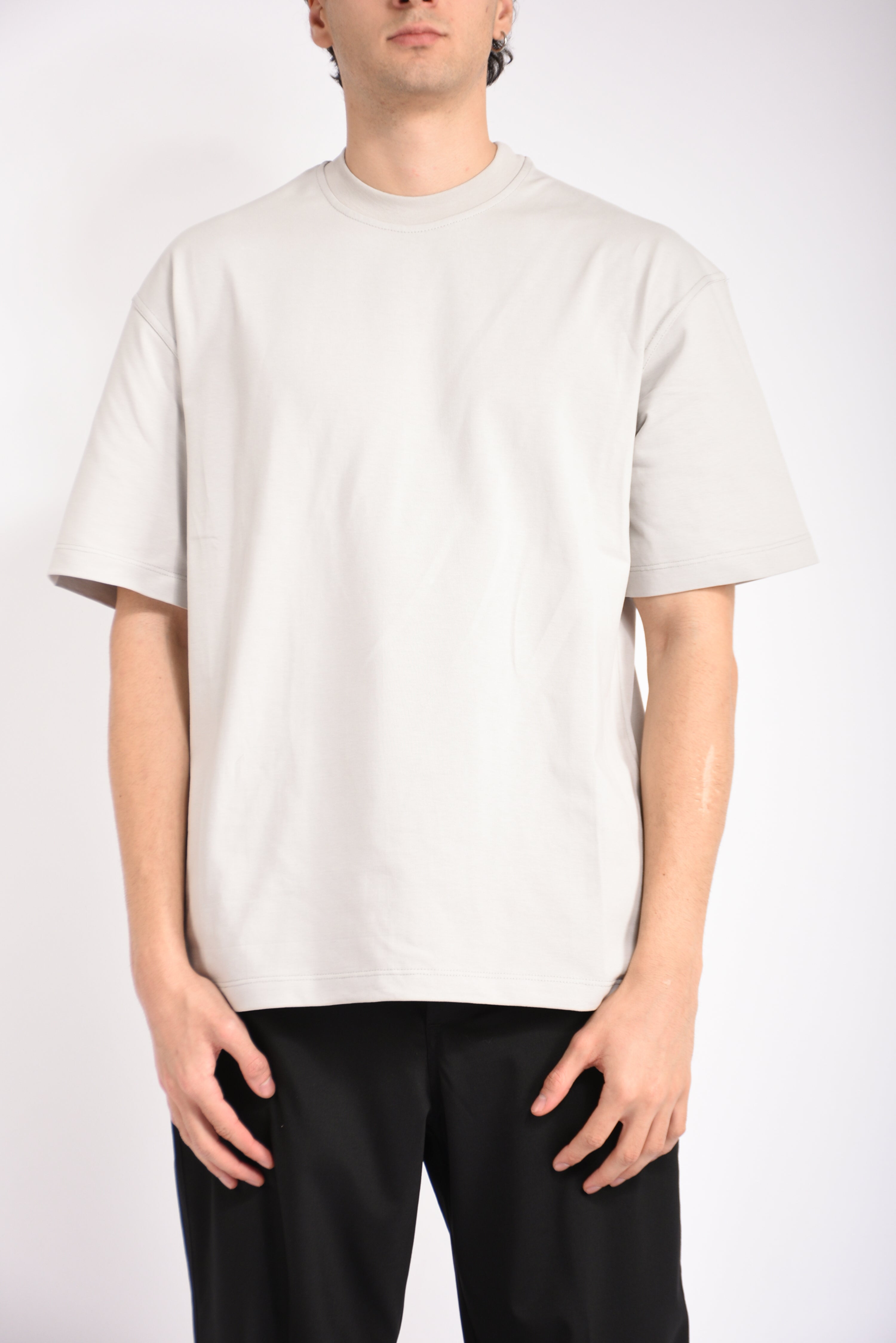 T-shirt con stampa retro