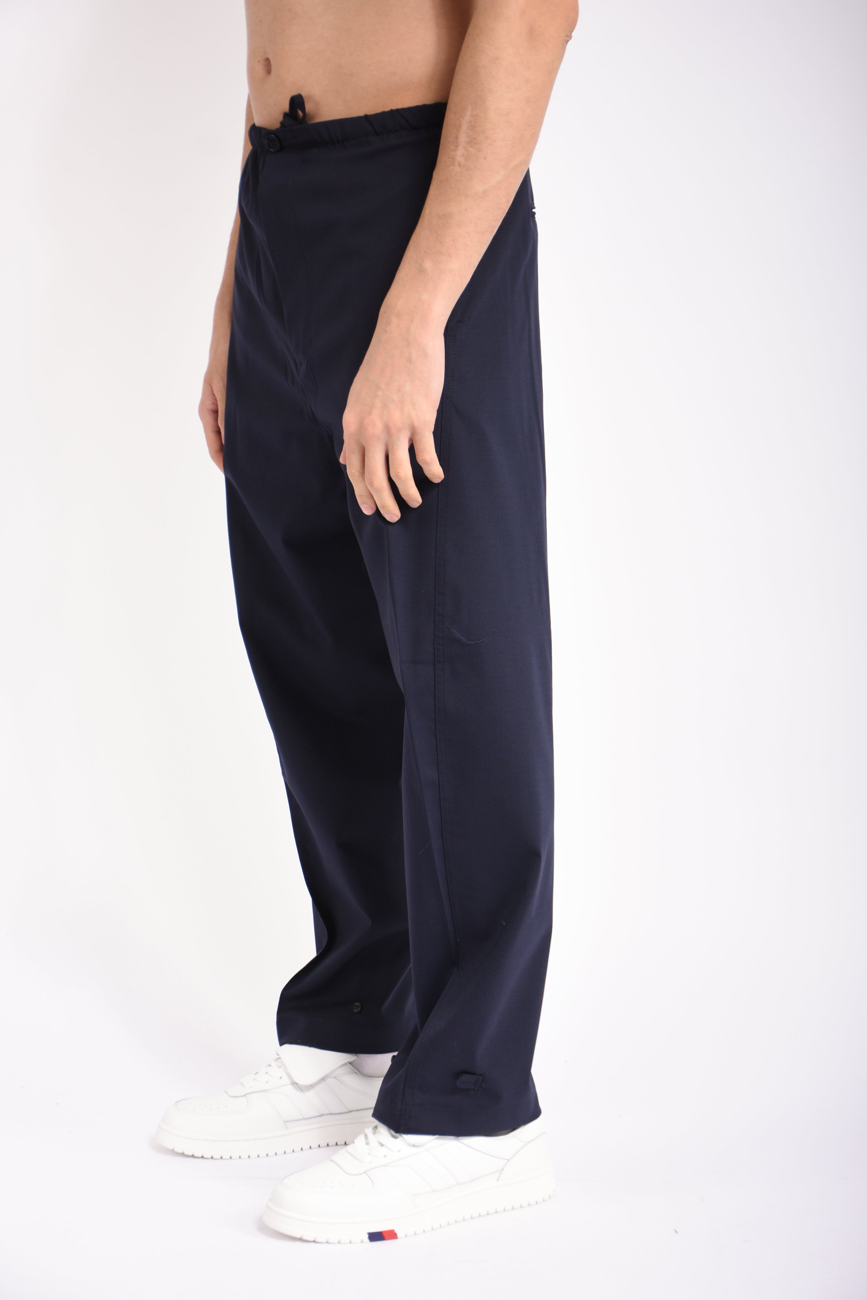 Pantaloni ballon in fresco lana