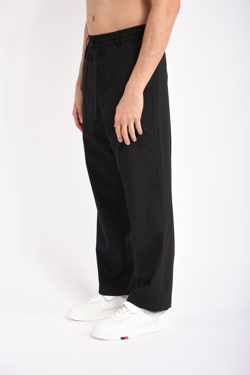 Pantaloni in fresco lana