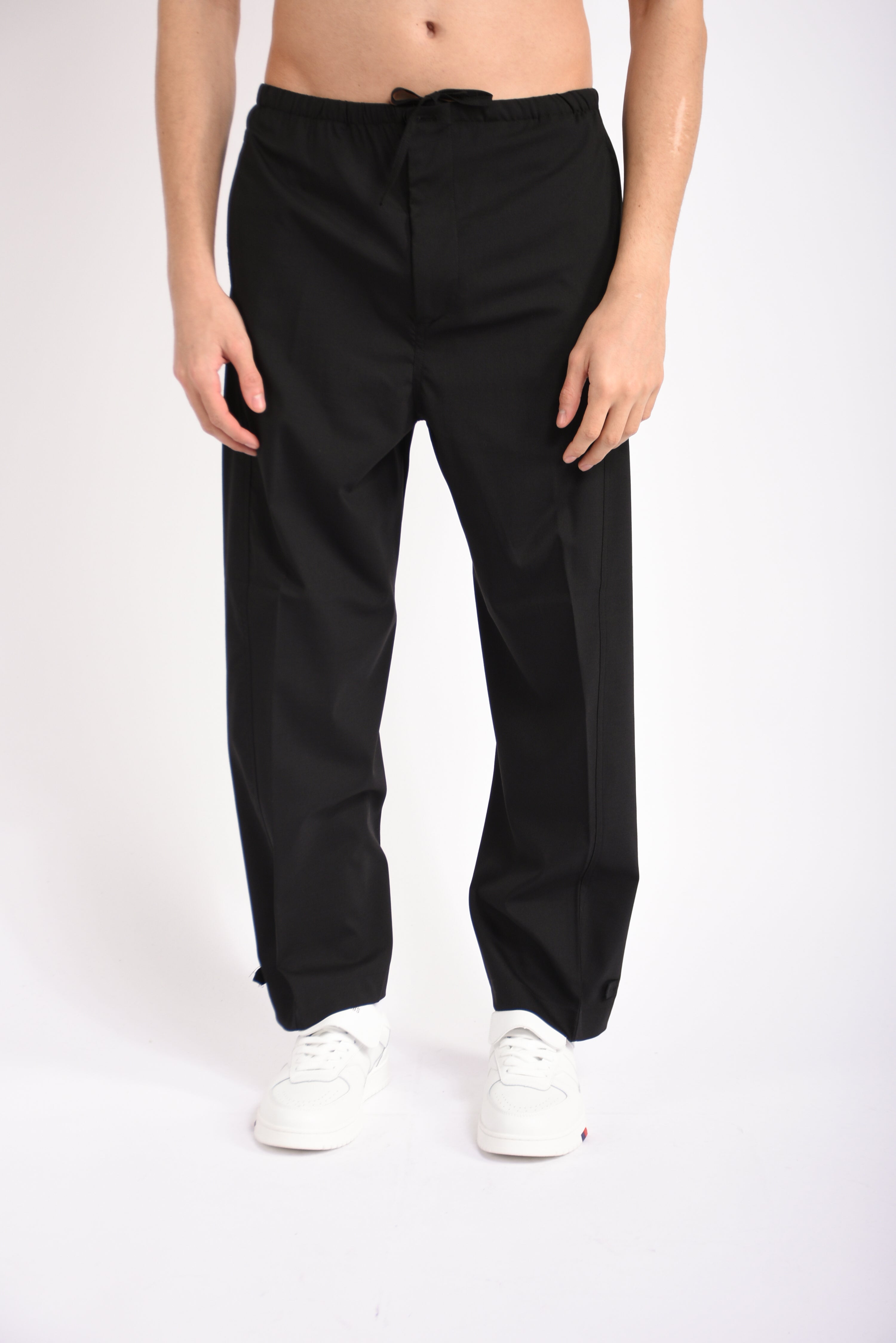 Pantaloni ballon in fresco lana