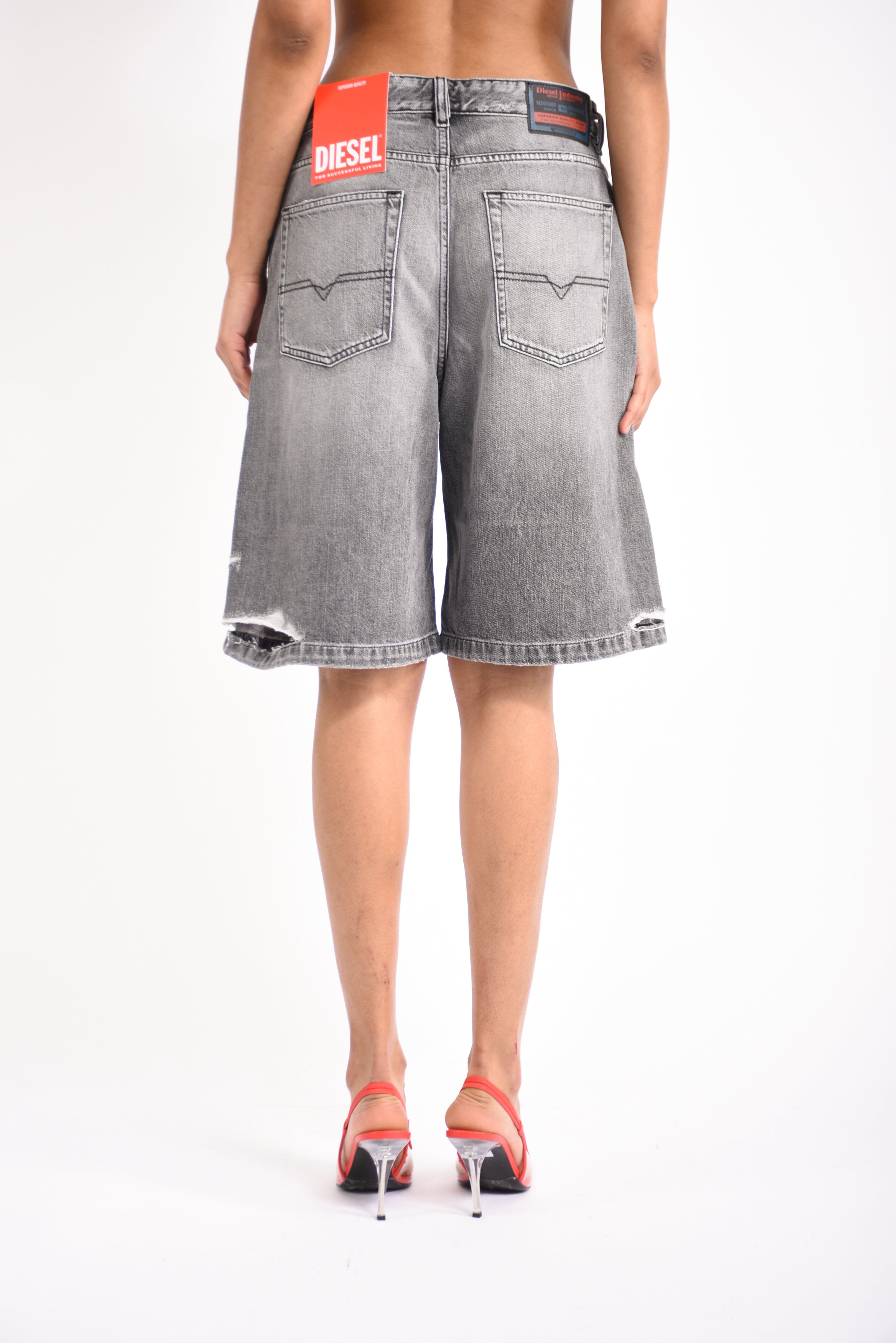 bermuda de-sire-short