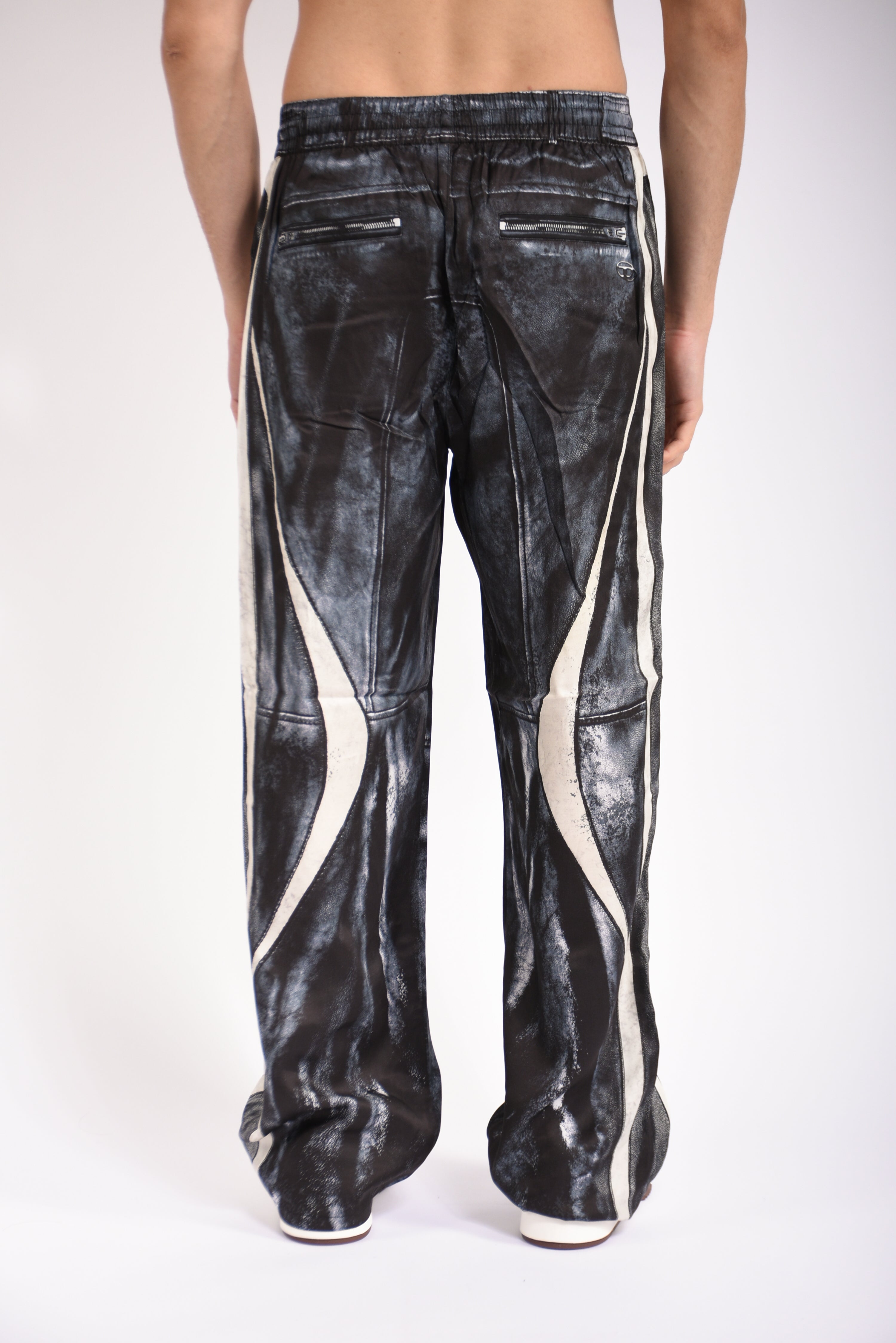 Pantaloni in viscosa stampata effetto biker