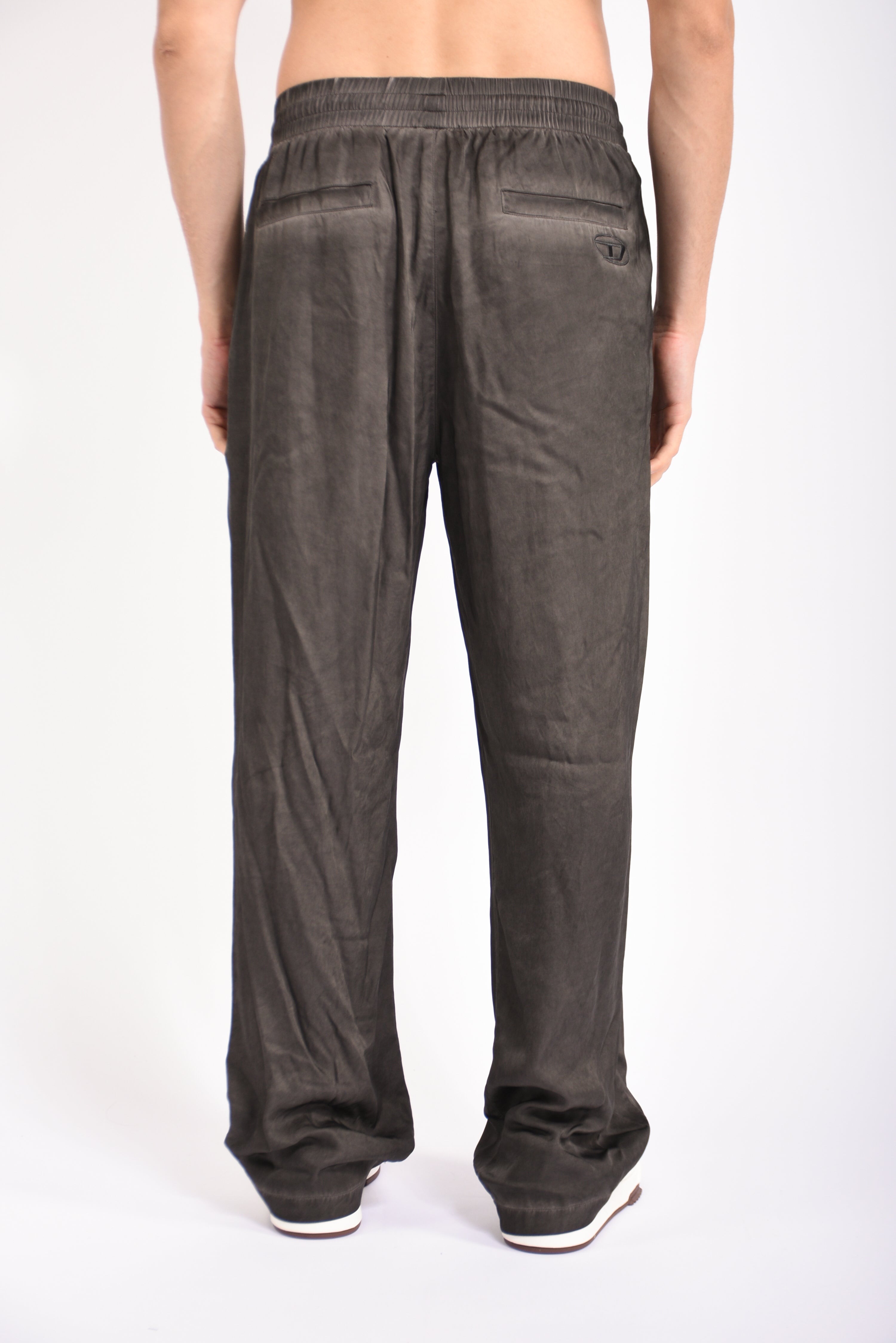 Pantaloni in viscosa fluida