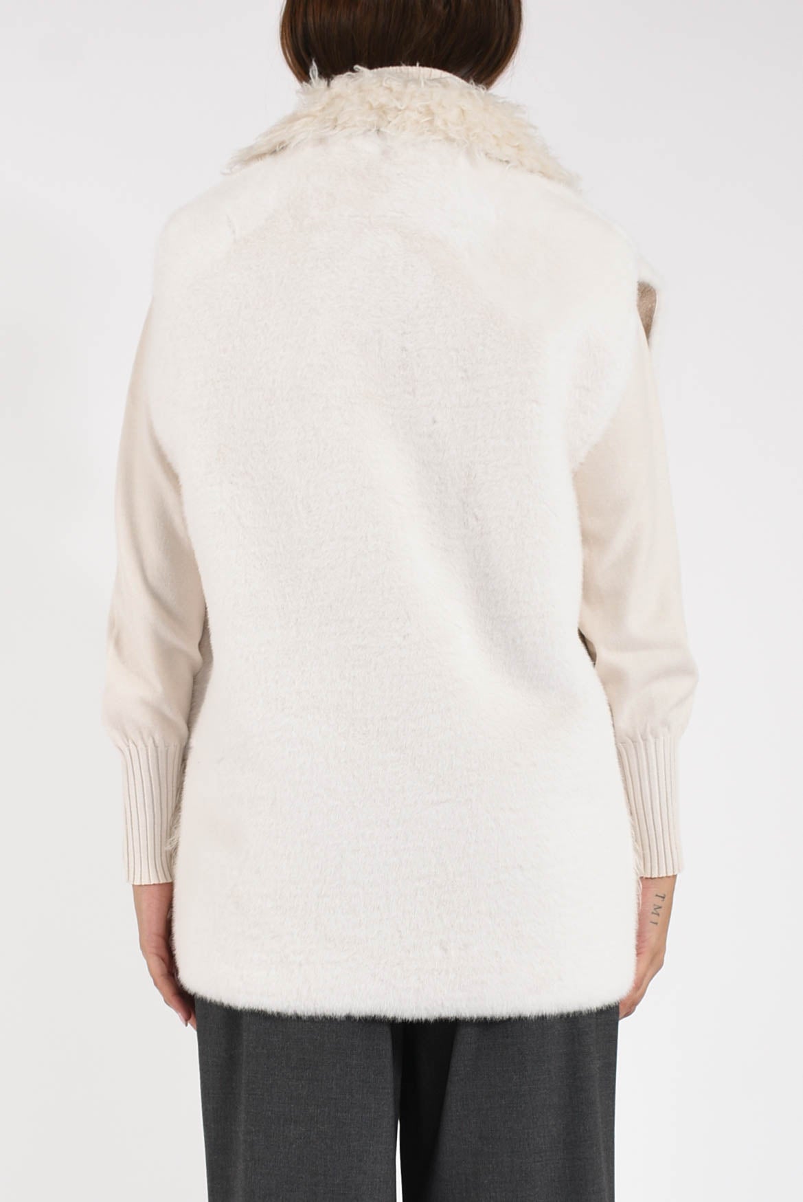 gilet con inserti in ecofur