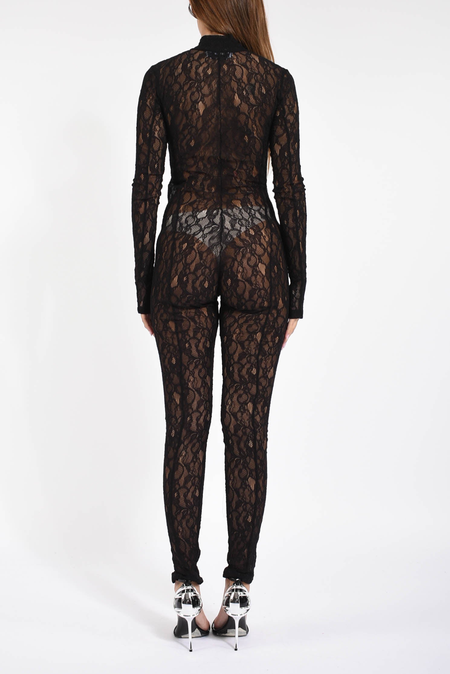 tuta in pizzo