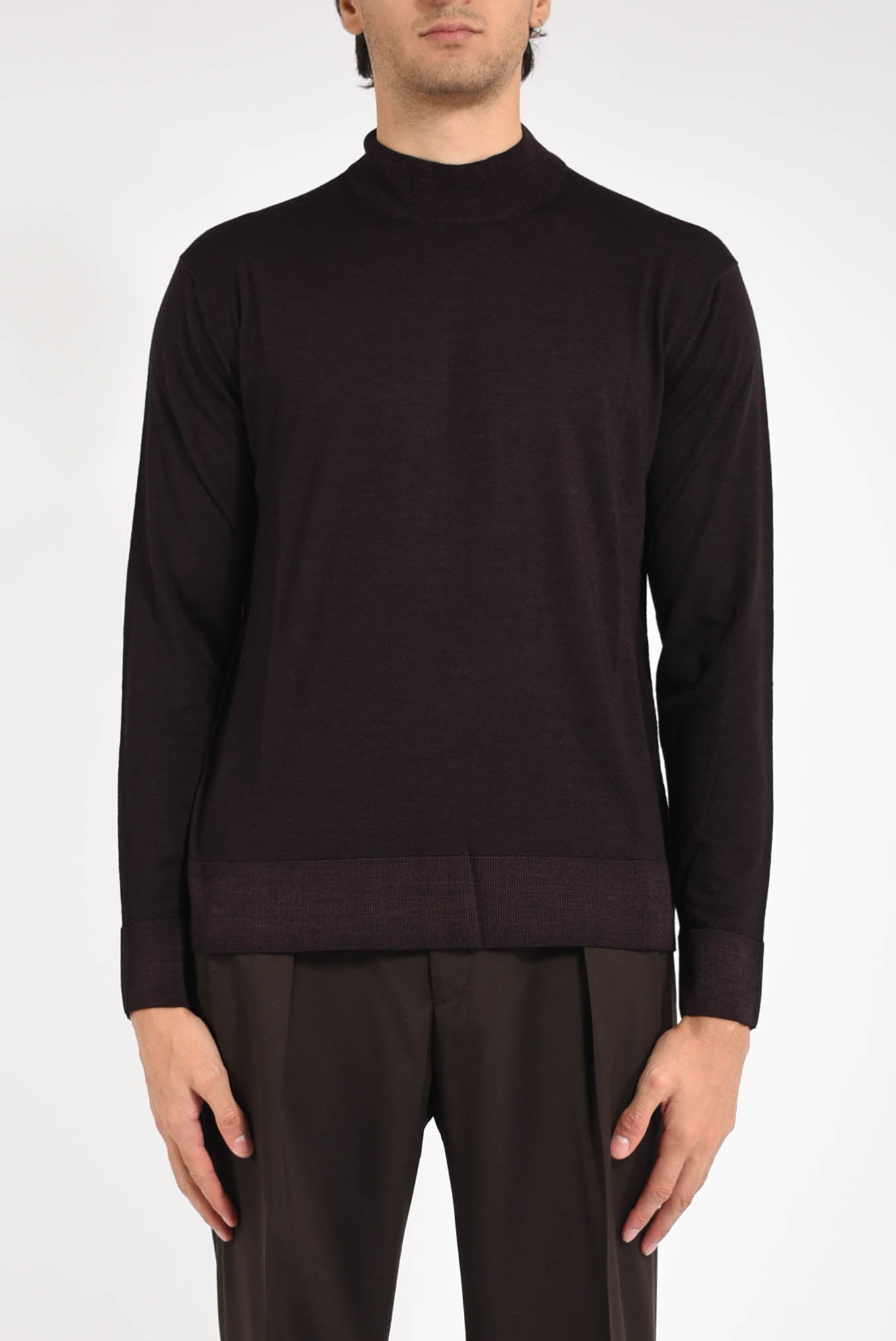 Maglia in lana vergine