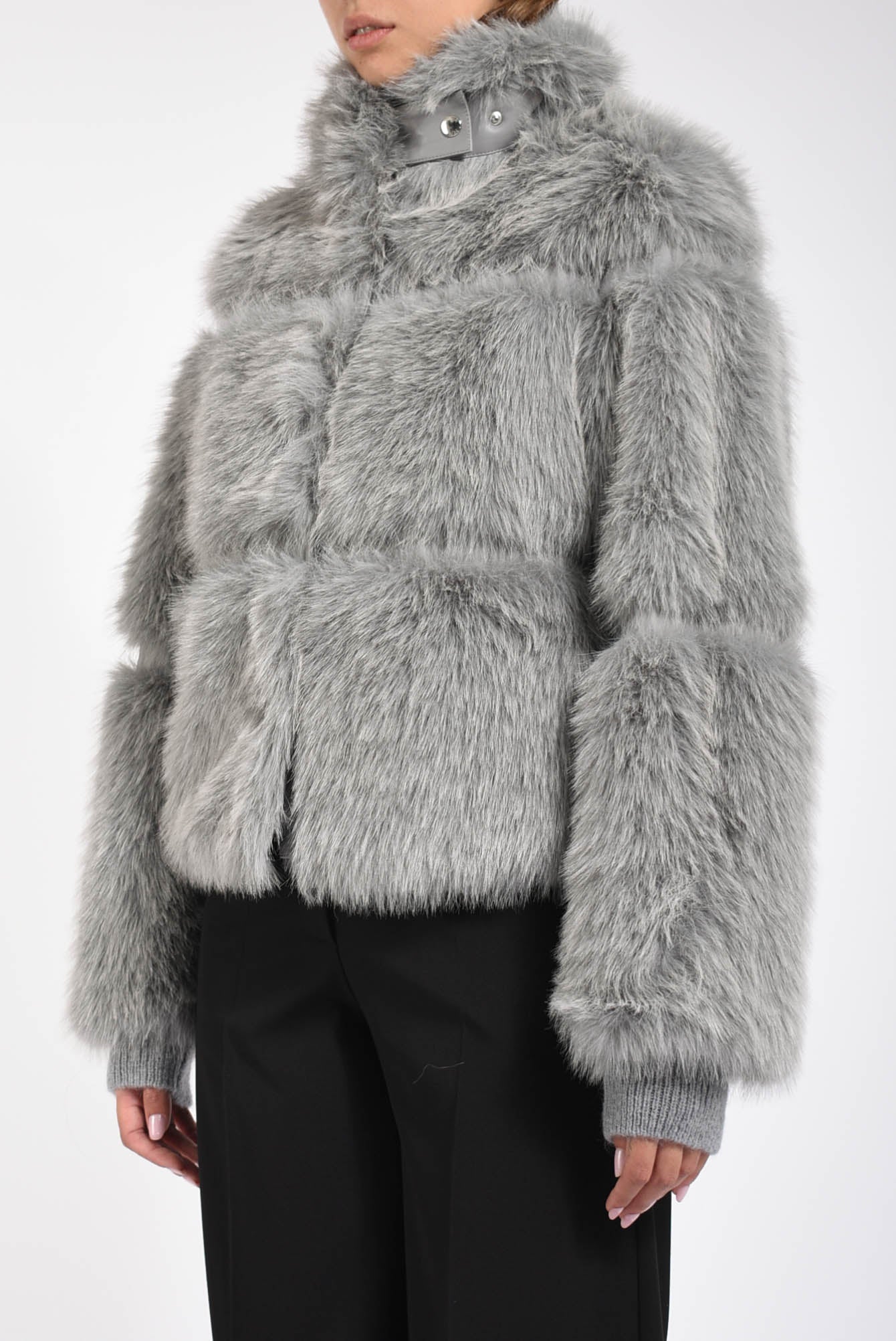 Giubbotto fluffy corto