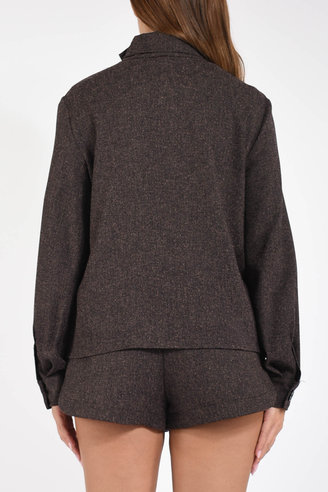 camicia strutturata a collo alto