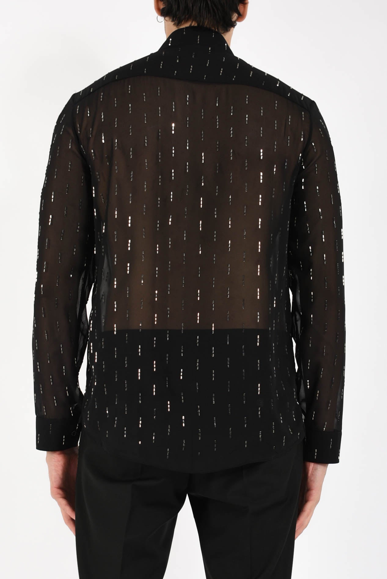 Camicia con applicazioni