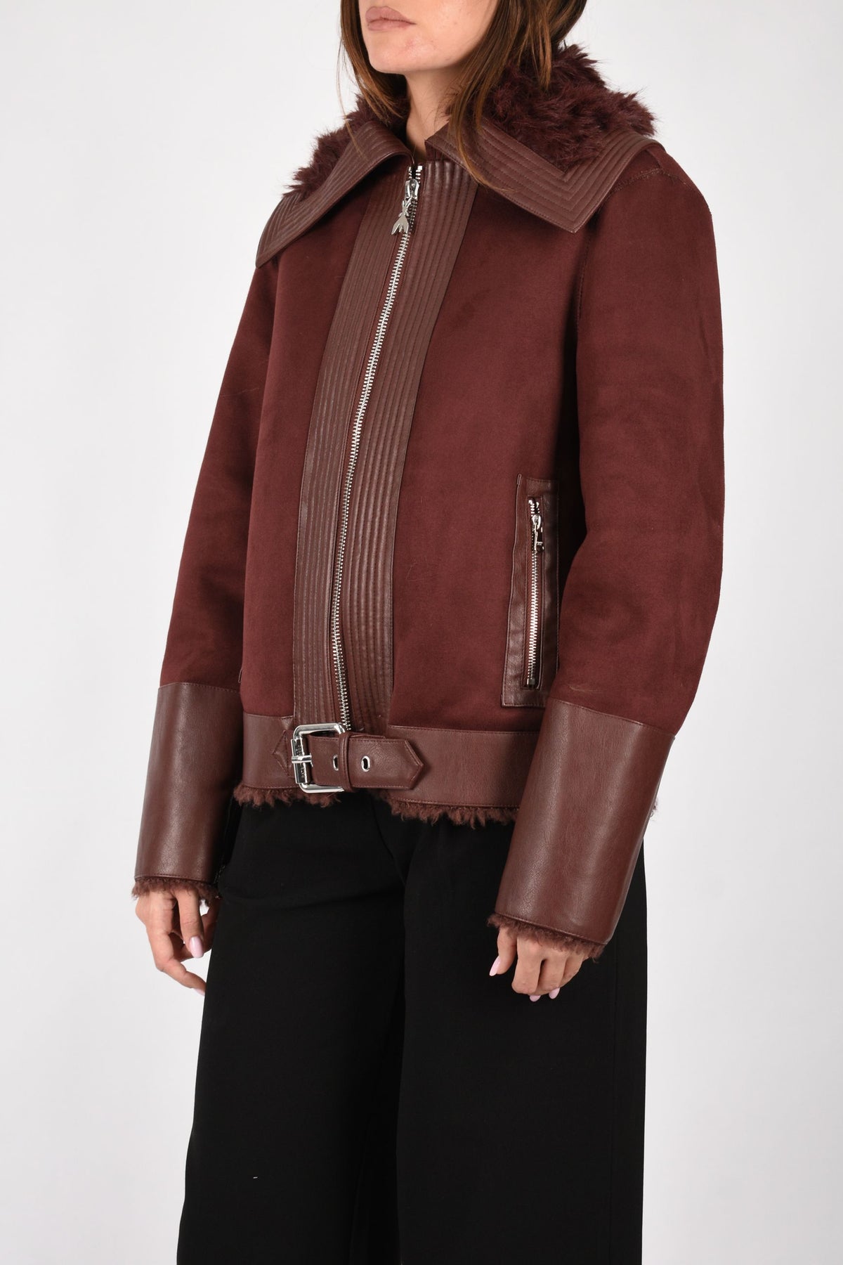 Giacca biker con dettagli fluffy 8O0209E0011