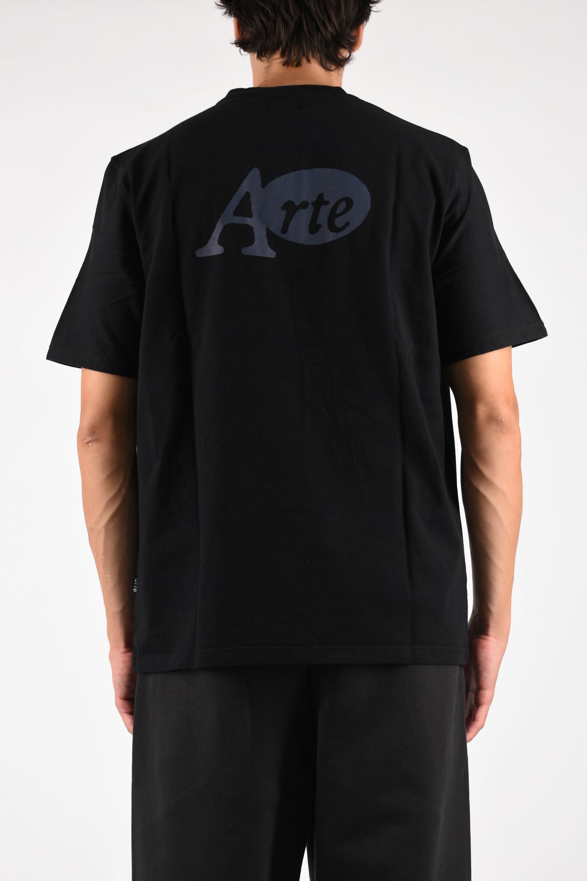 T-shirt sticker
