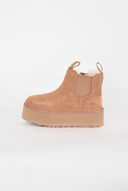 UGG stivali neumel platform chelsea