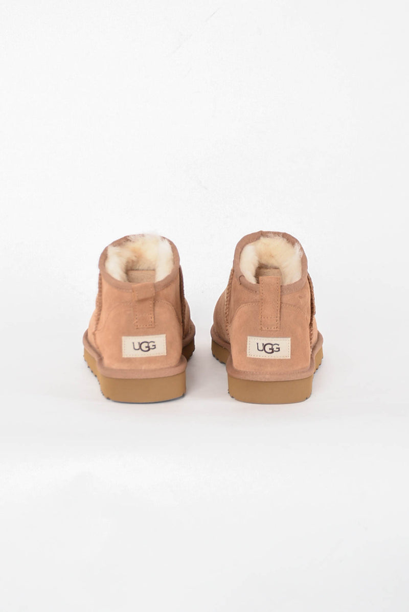 UGG Stivali classic ultra mini